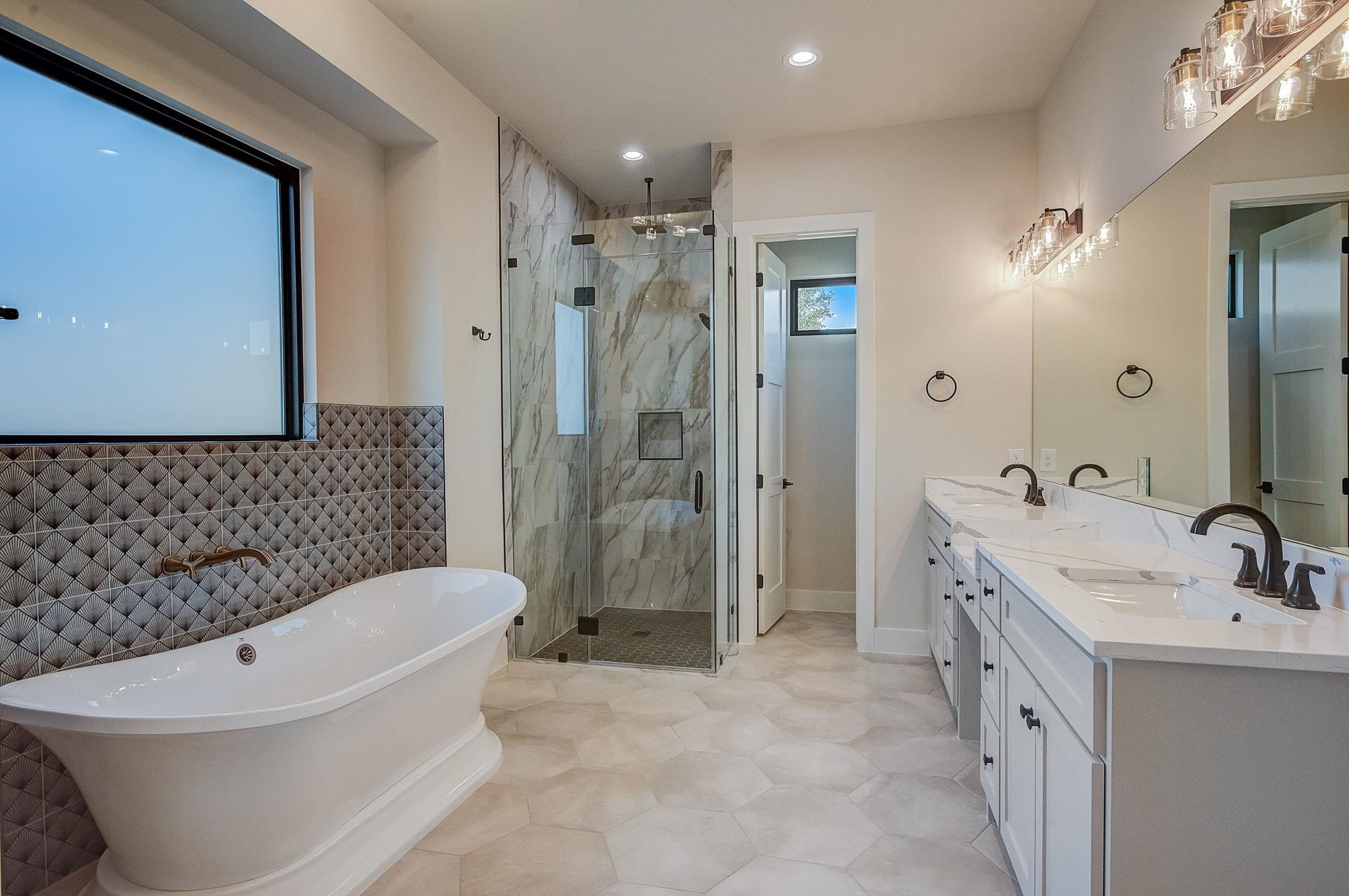 405 Quartz Way