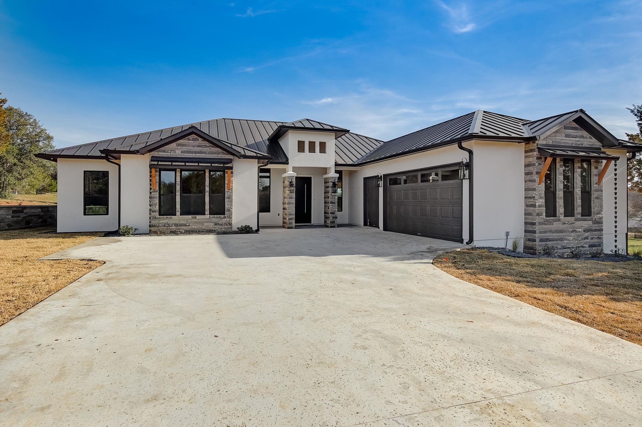 405 Quartz Way