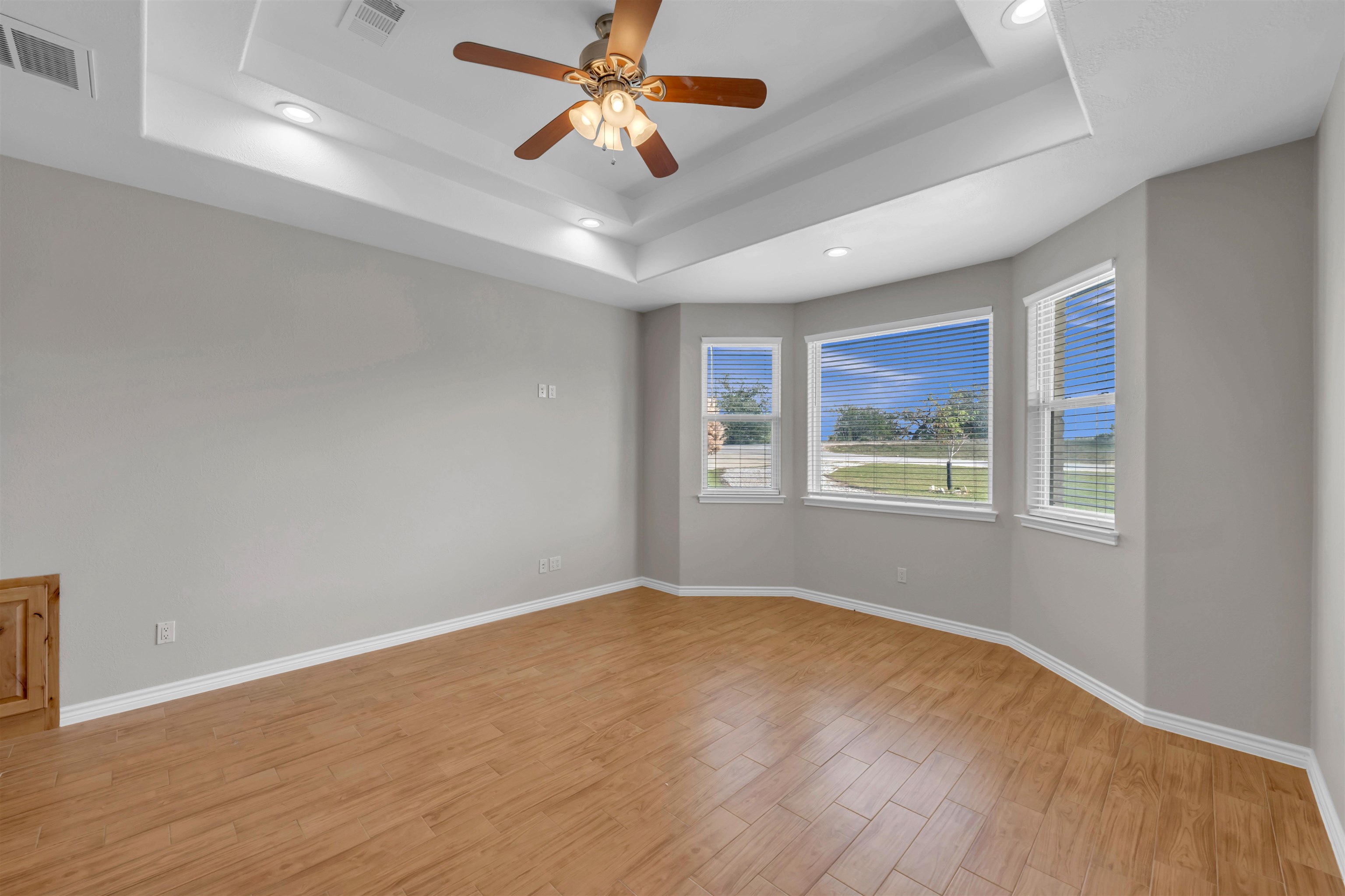 625 Skyline Drive