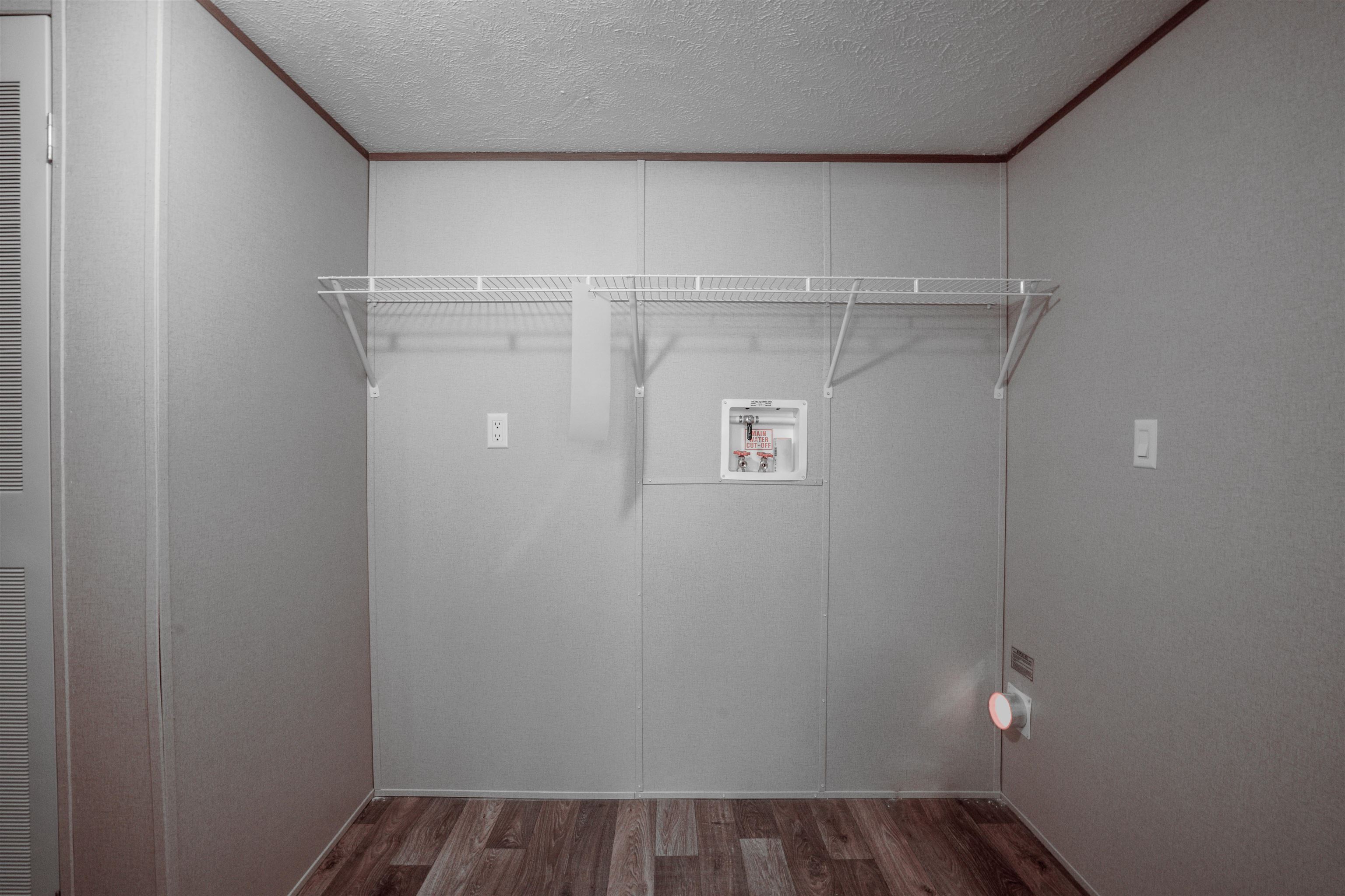 2301 Crooked Run