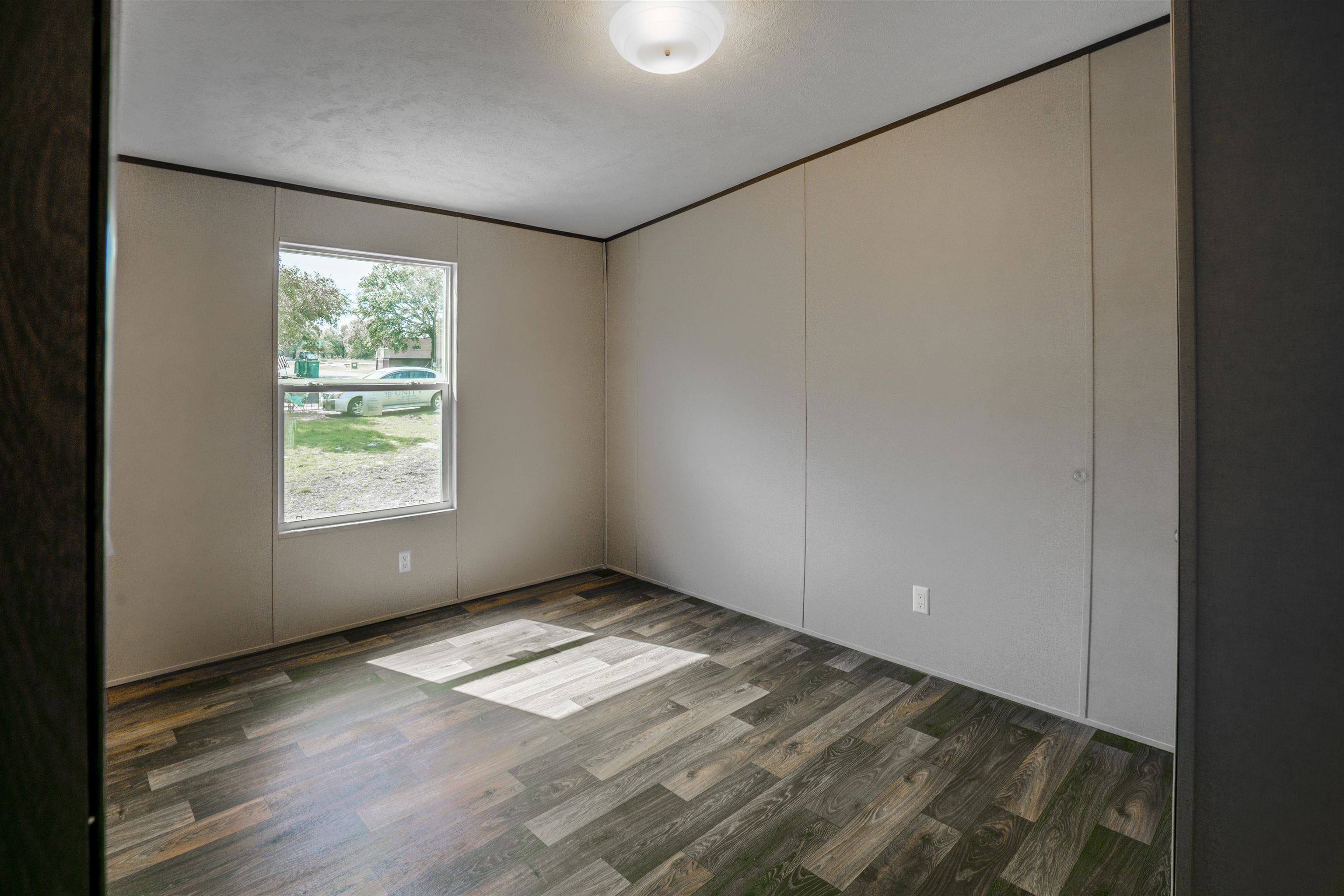 2301 Crooked Run
