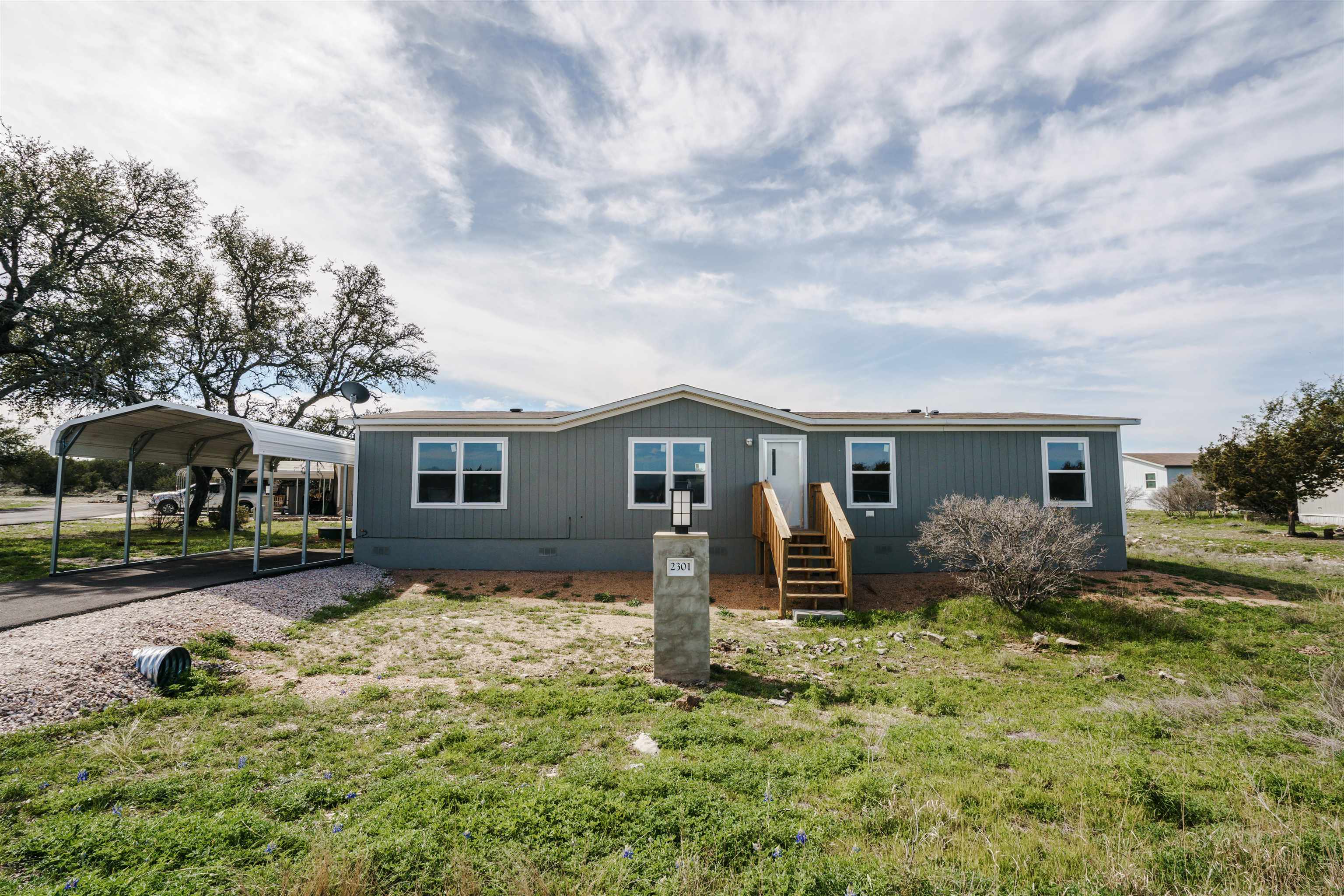 2301 Crooked Run