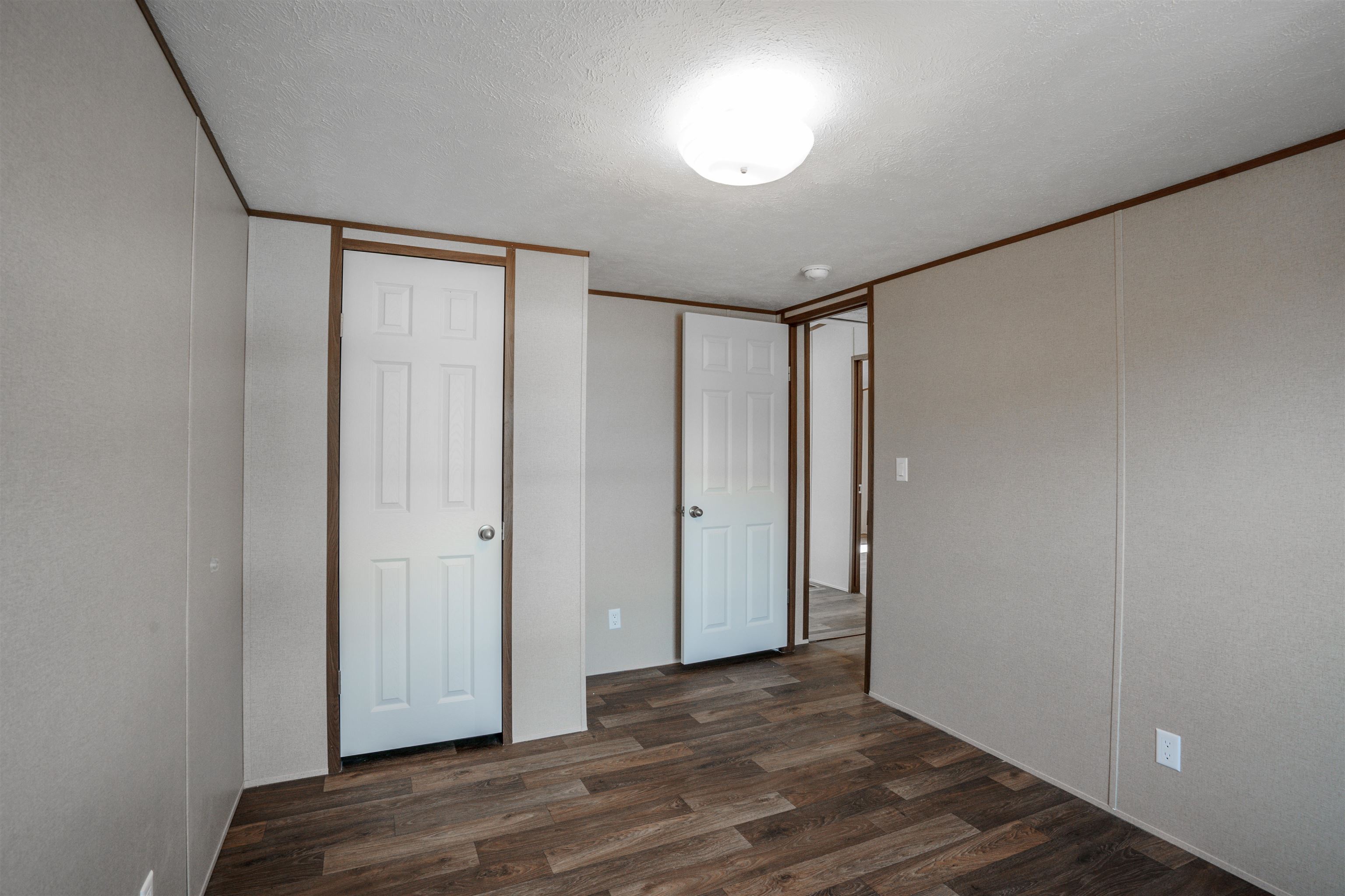 2301 Crooked Run