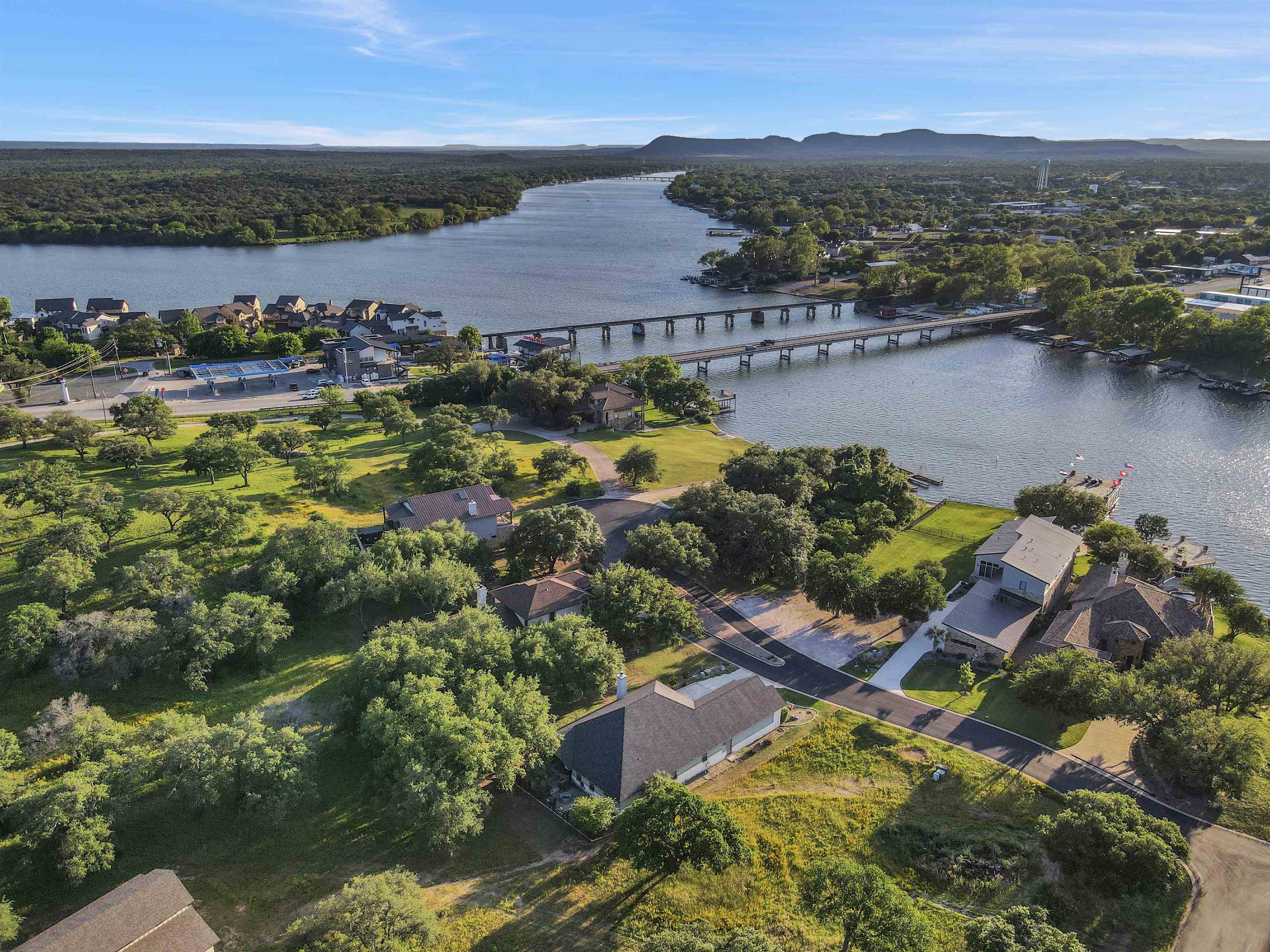 205 River Park Drive