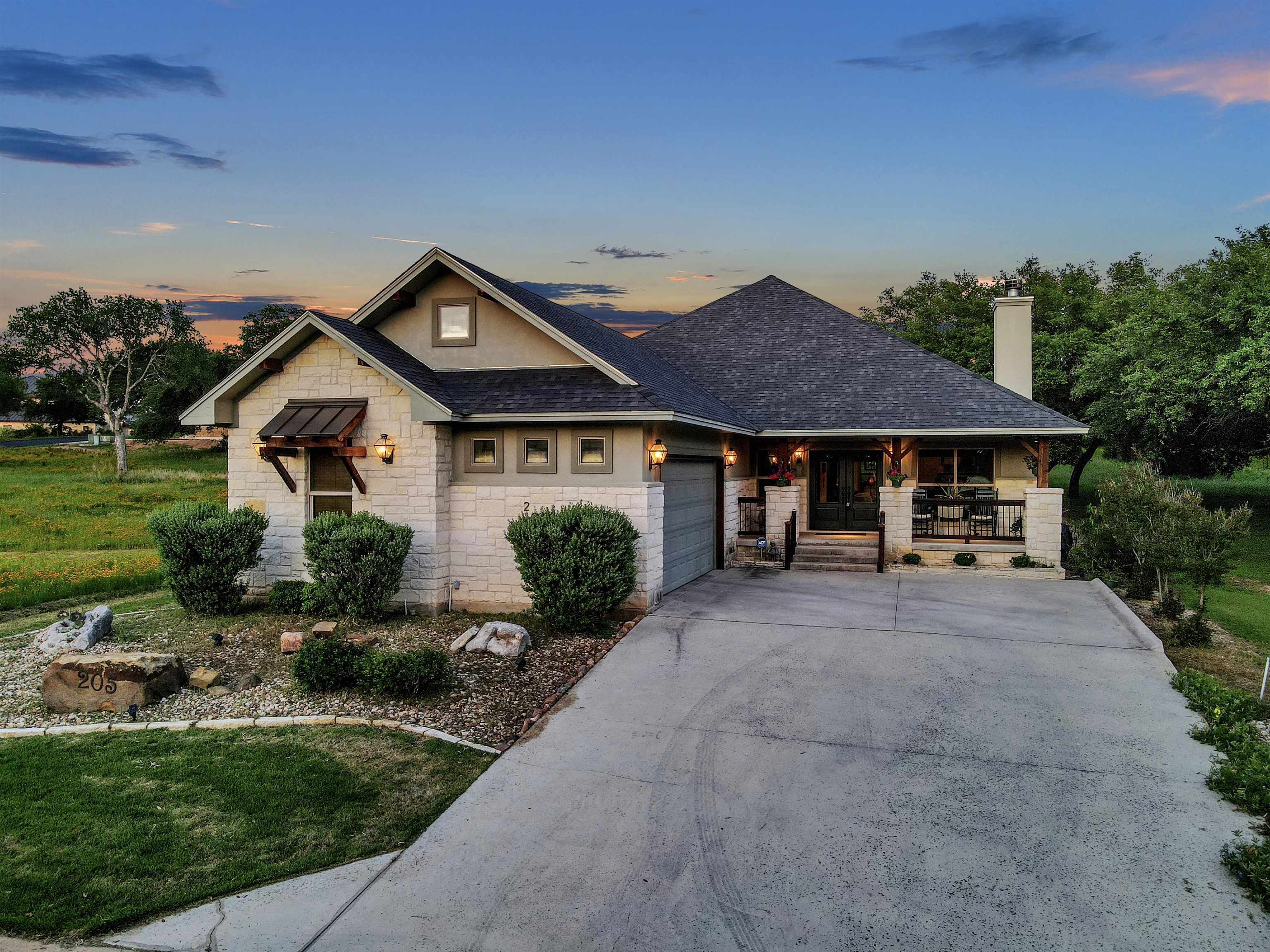 205 River Park Drive
