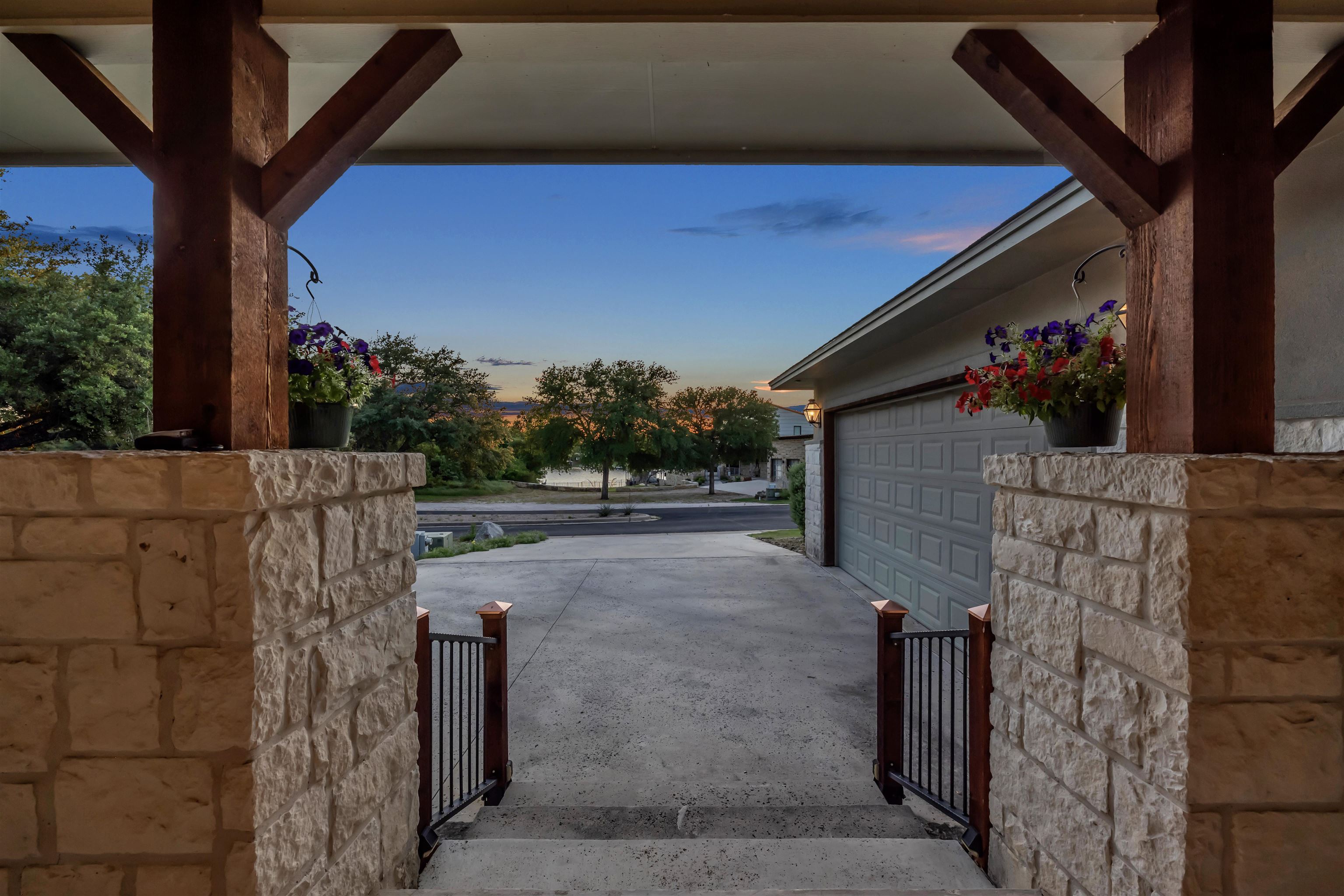 205 River Park Drive