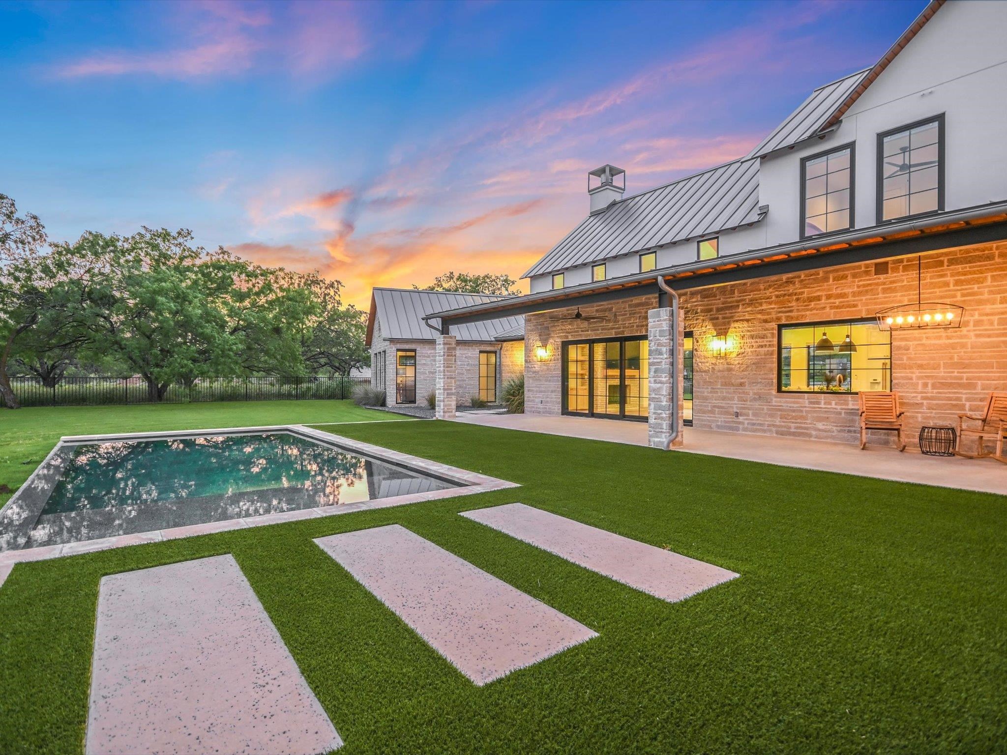 176 Westgate Loop