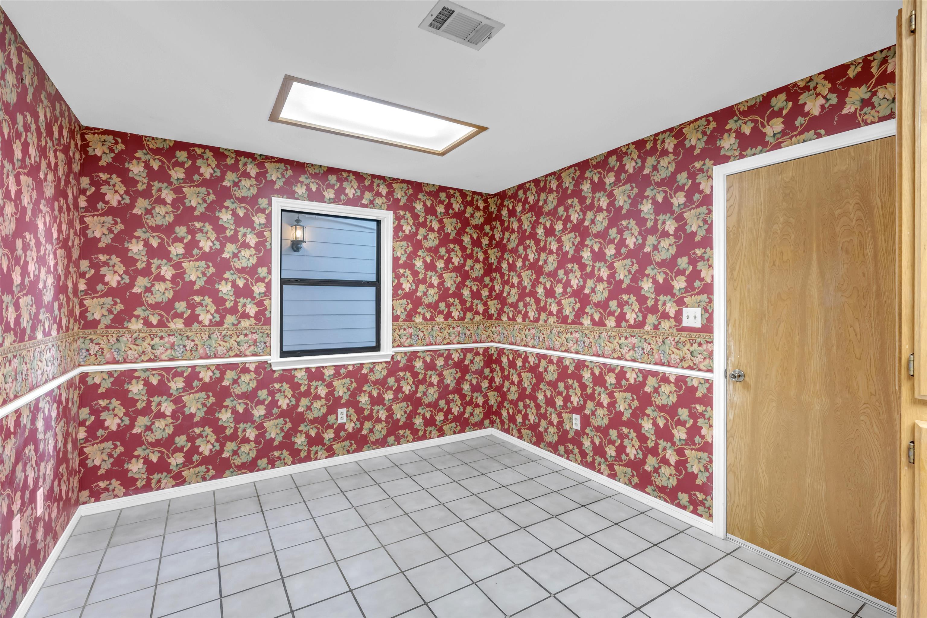 11 Fairway Lane