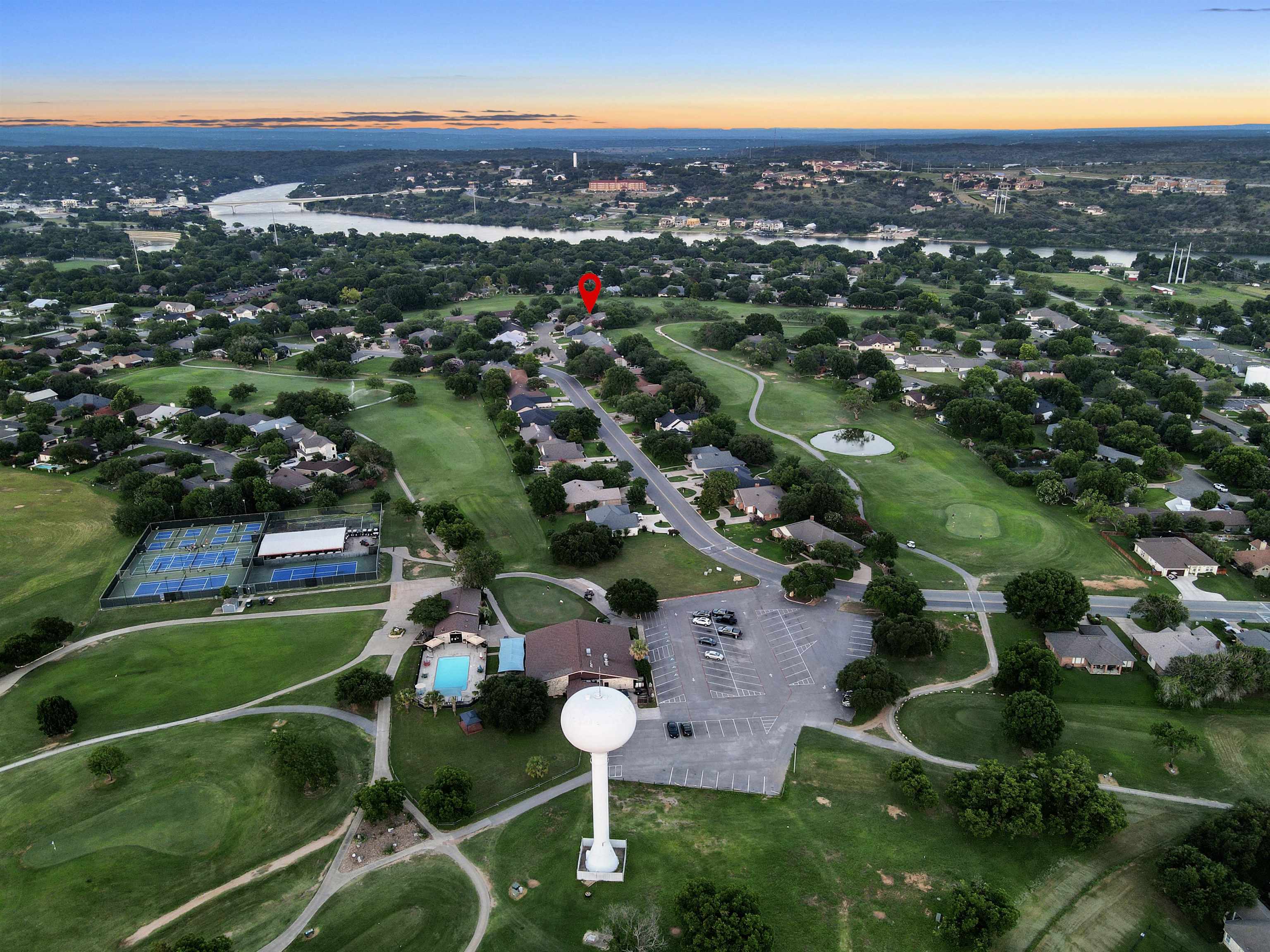 11 Fairway Lane