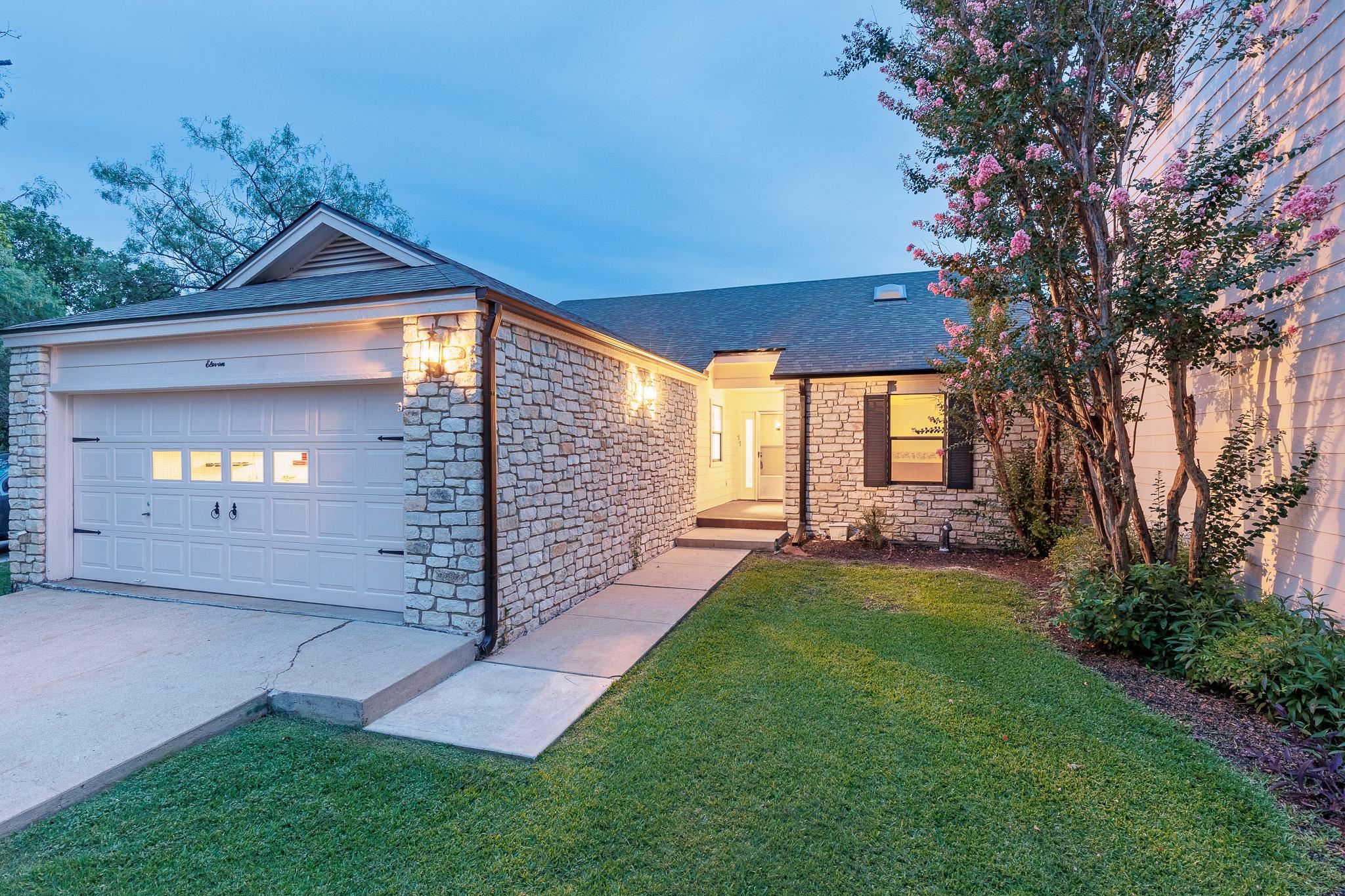 11 Fairway Lane