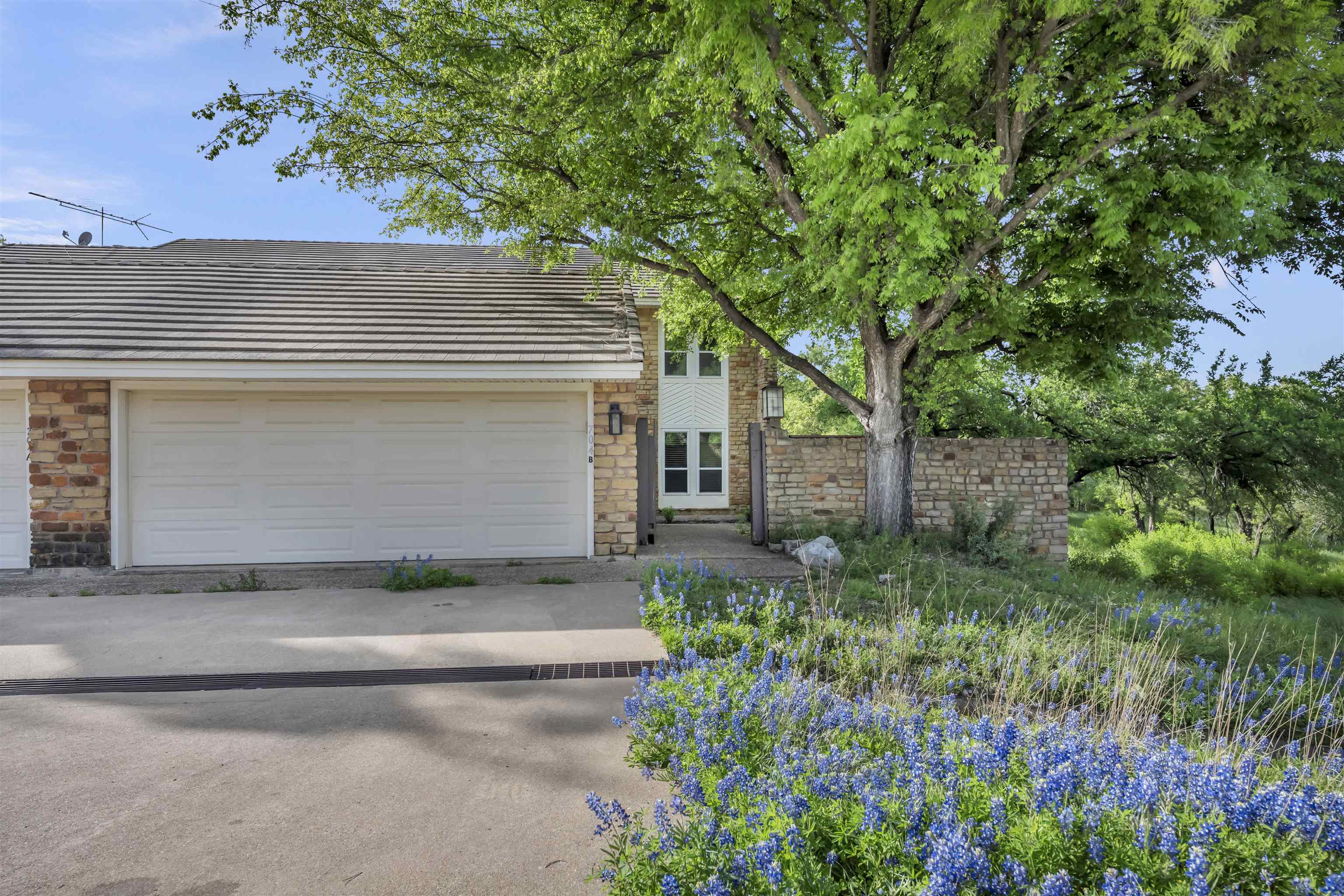 704 Clayton Nolen Drive