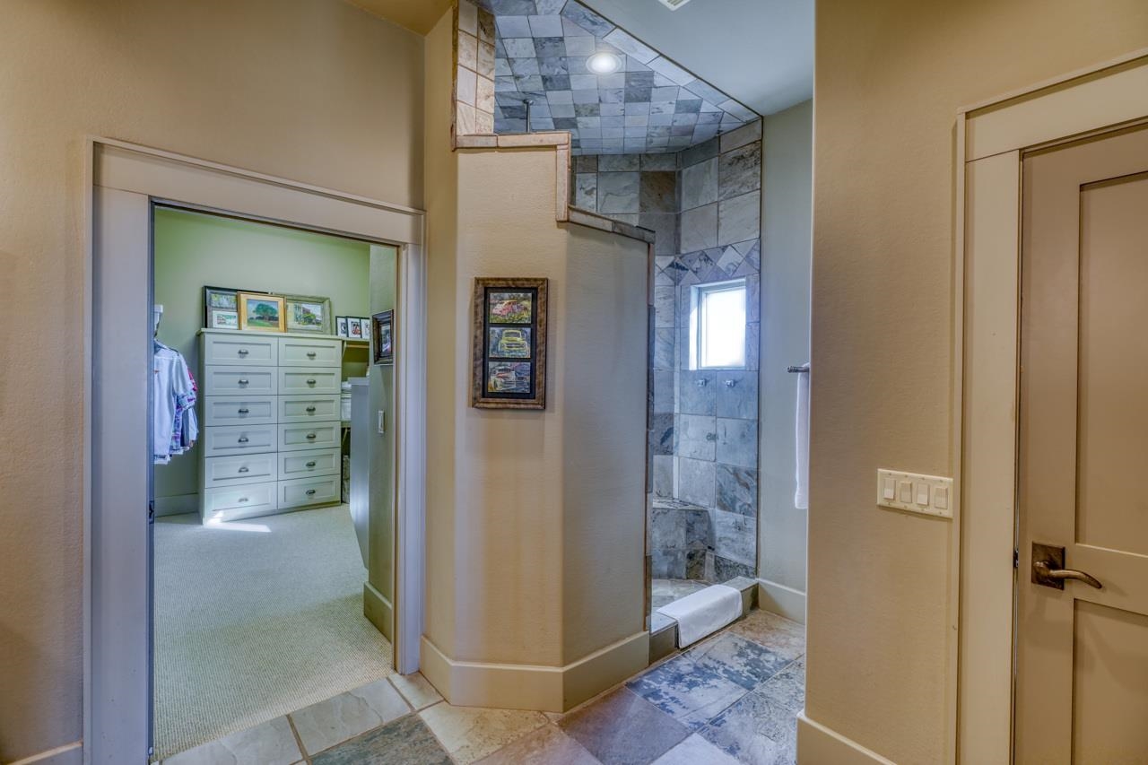 244 Scenic View Drive