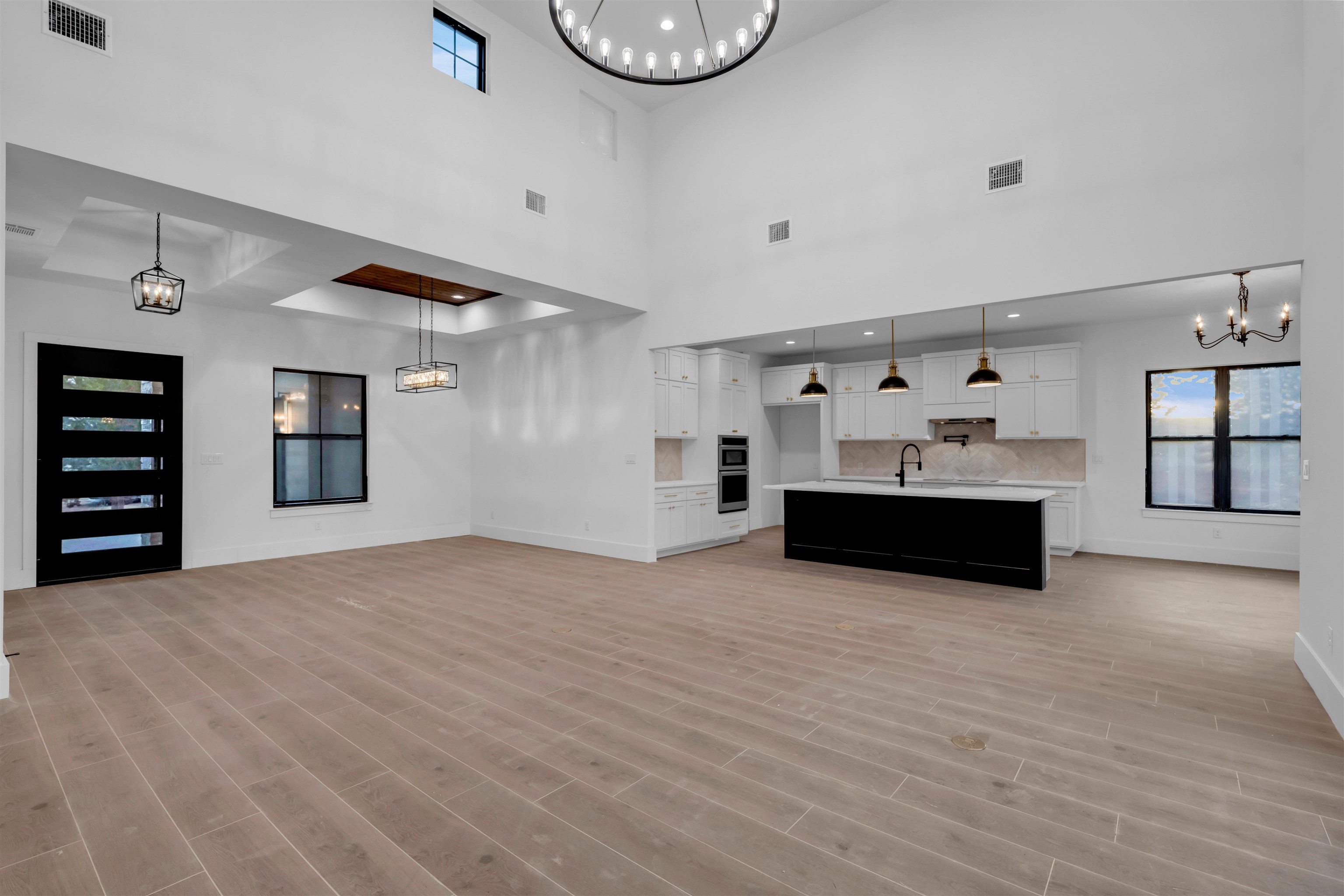 706 Silver Hill