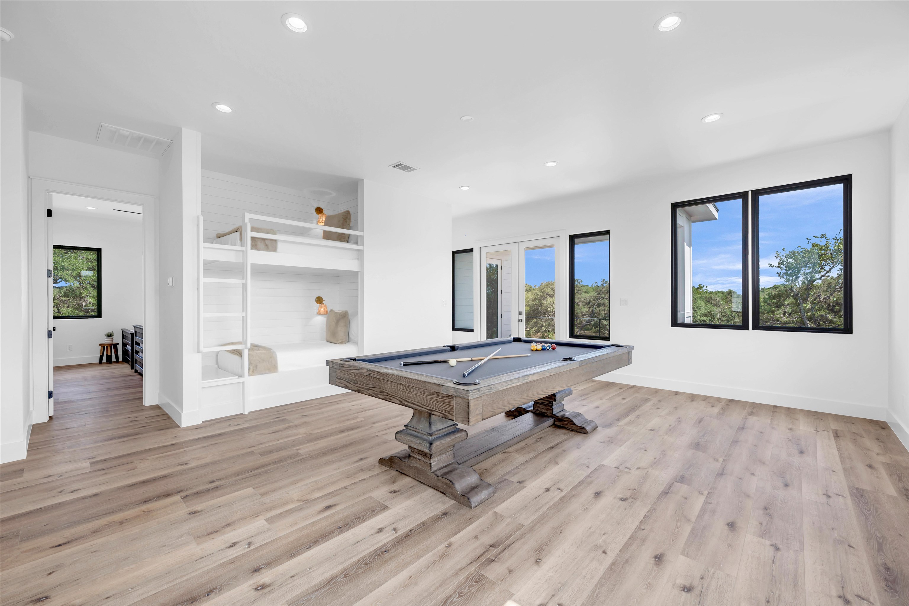 622 Williams Lakeshore