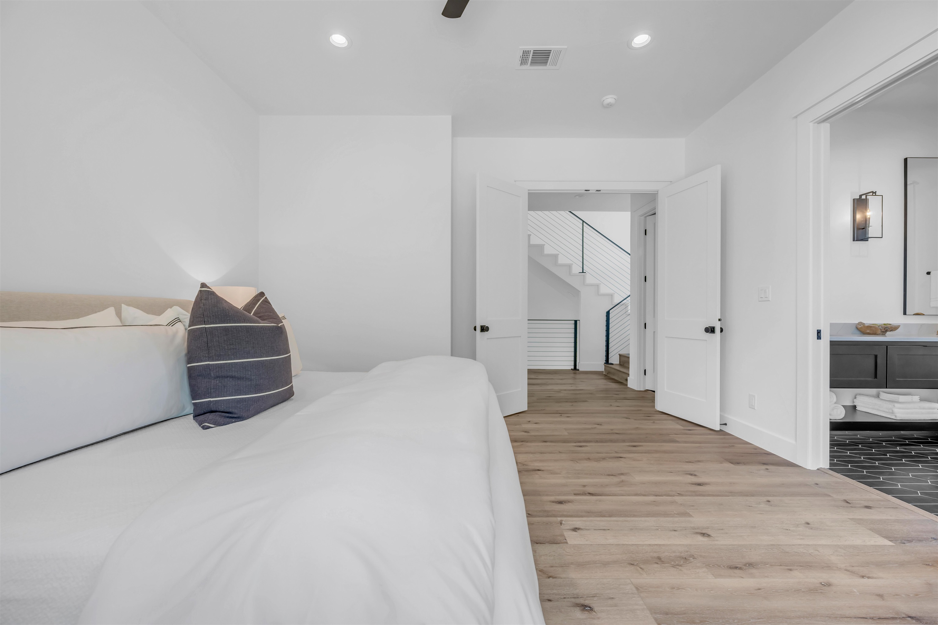 622 Williams Lakeshore