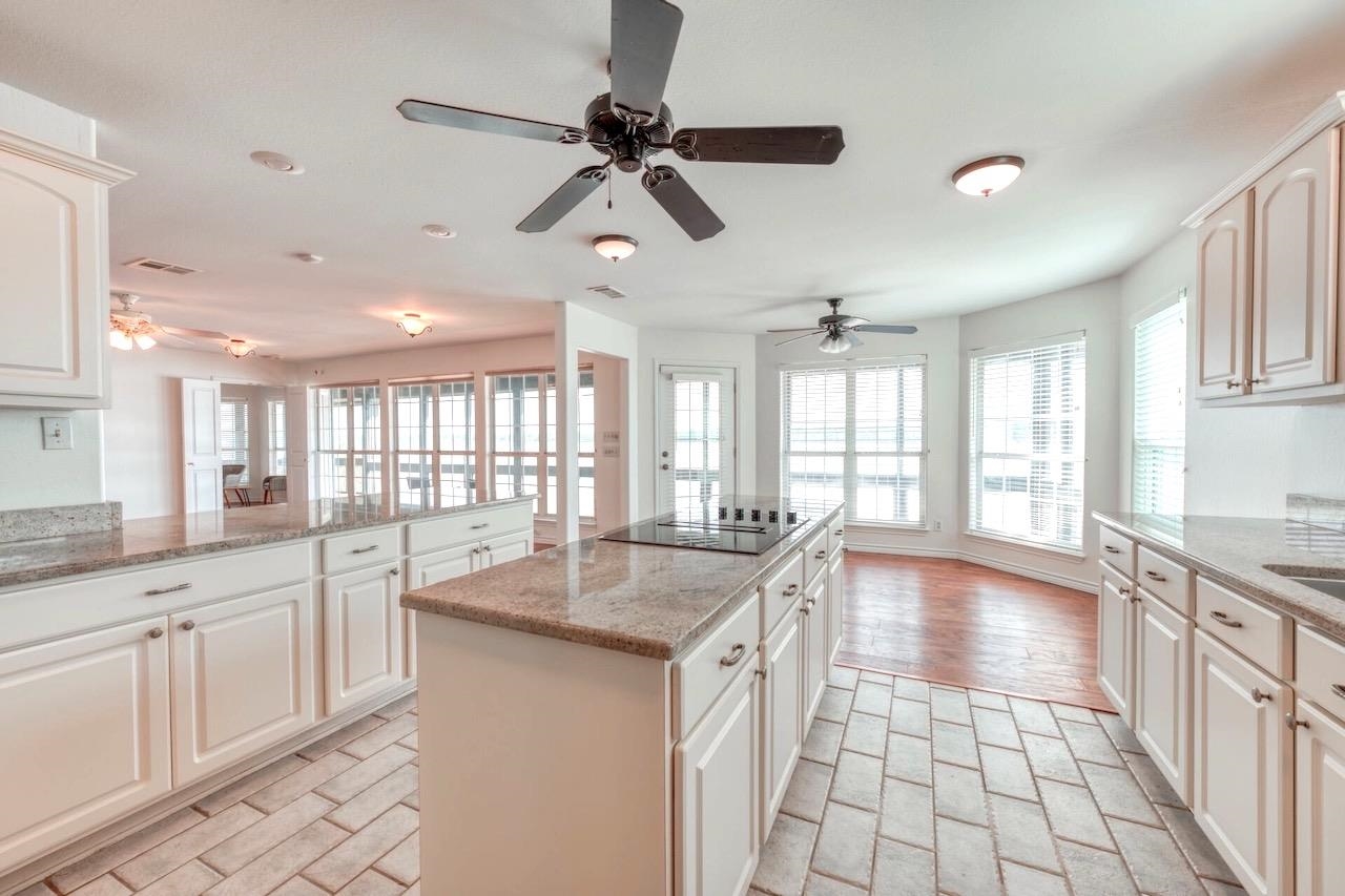 130 CIRCLE POINT