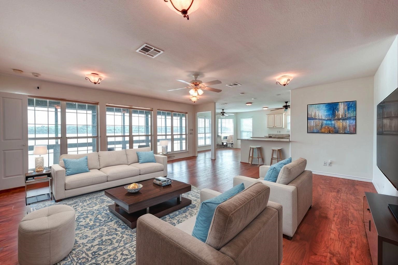 130 CIRCLE POINT
