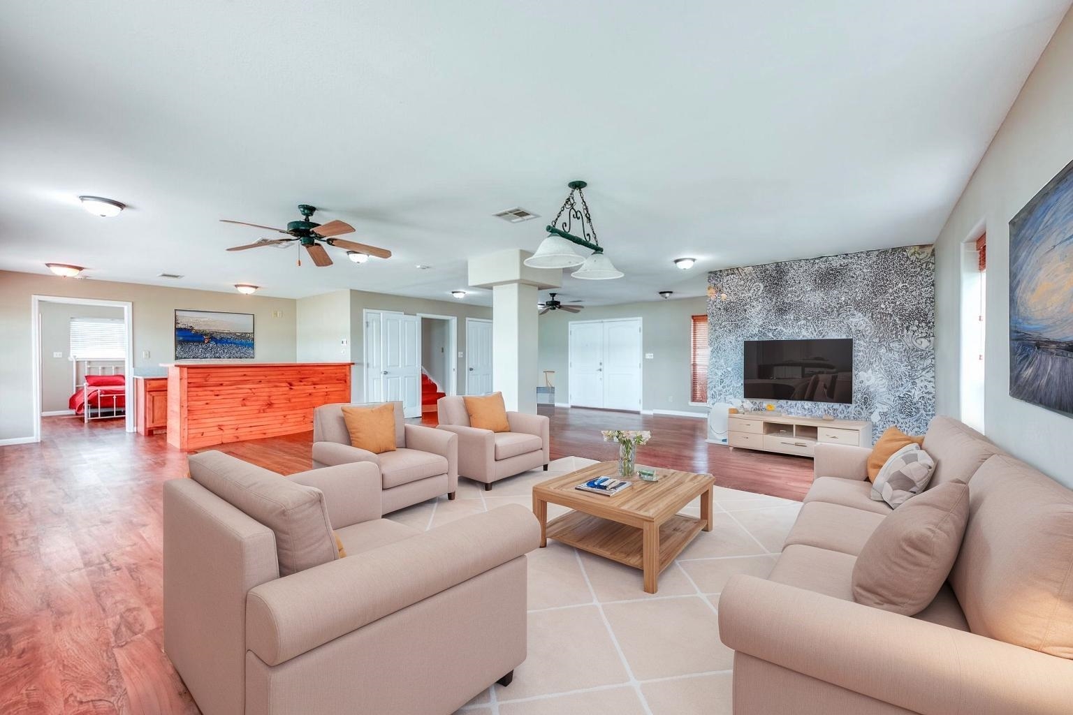 130 CIRCLE POINT