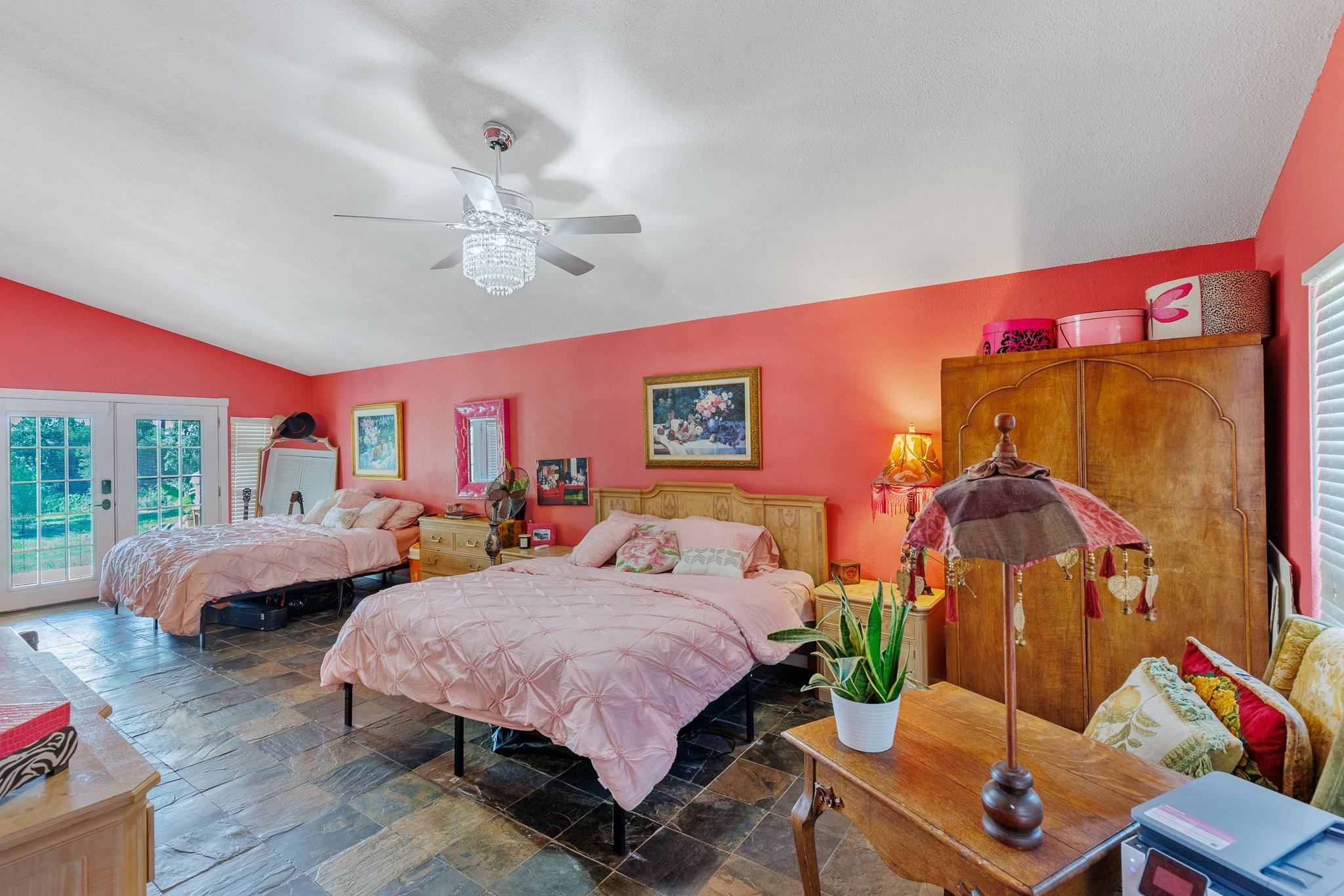4842 W FM 2147