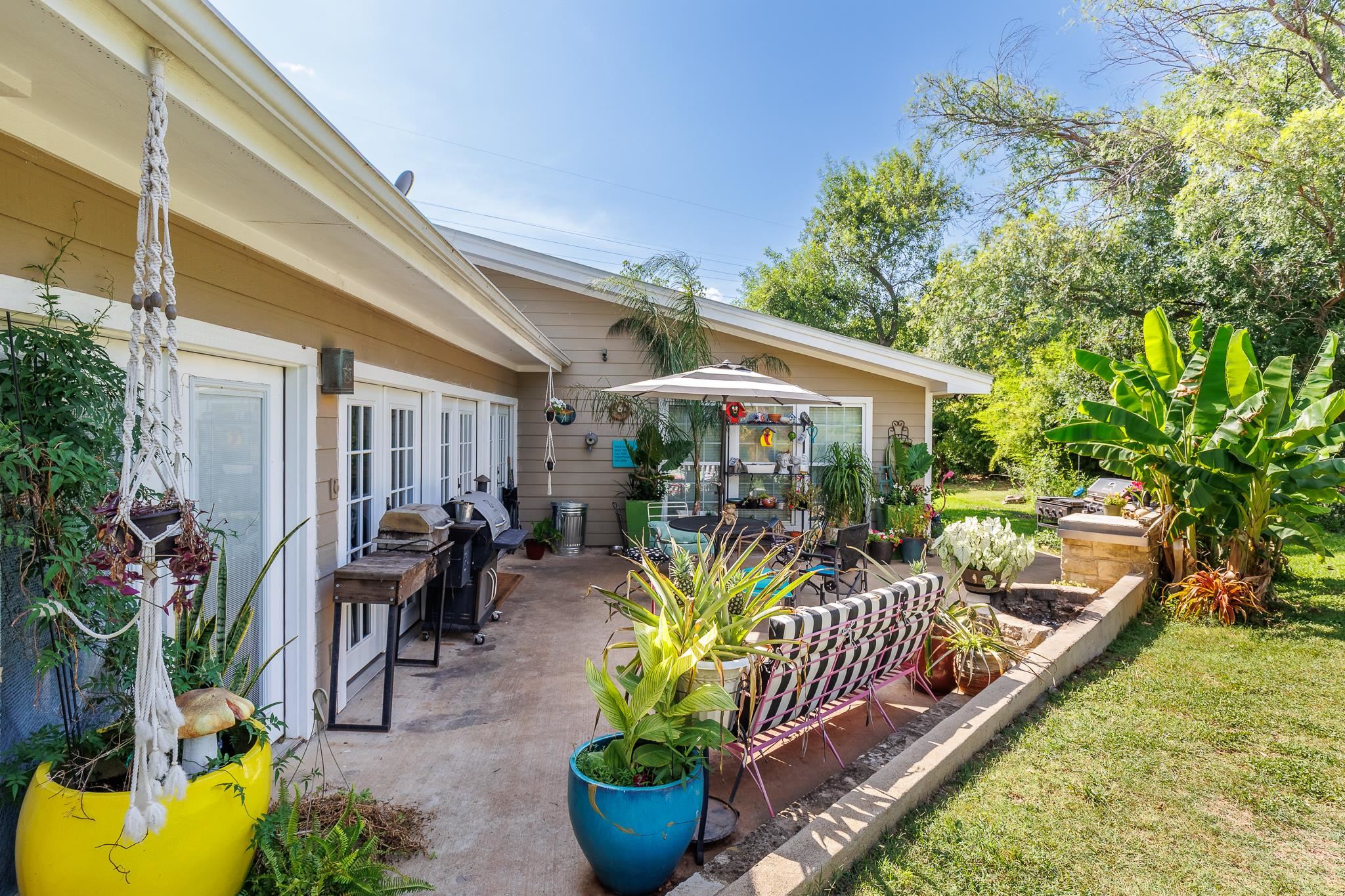 4842 W FM 2147