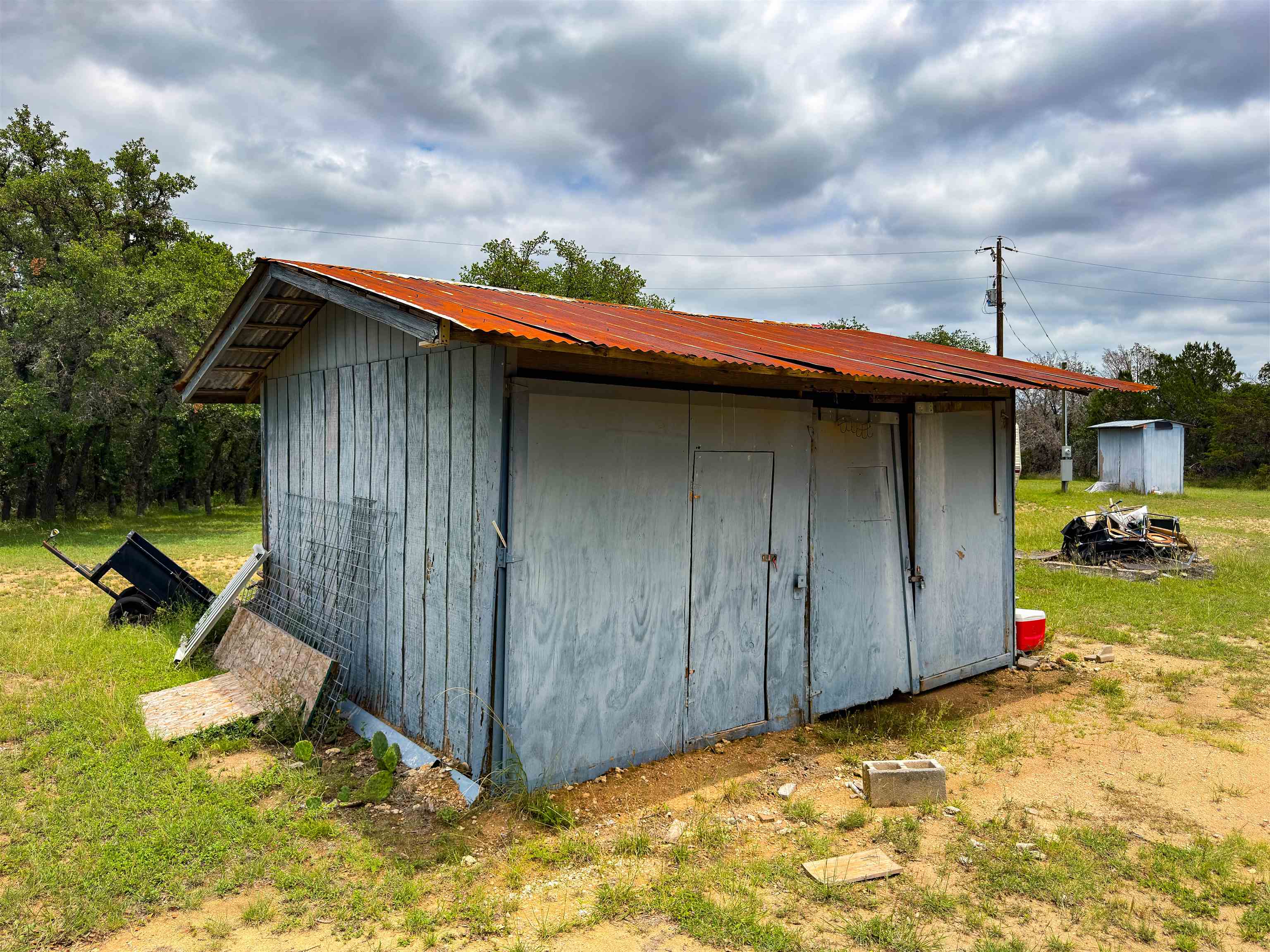 7824 N US Hwy 281