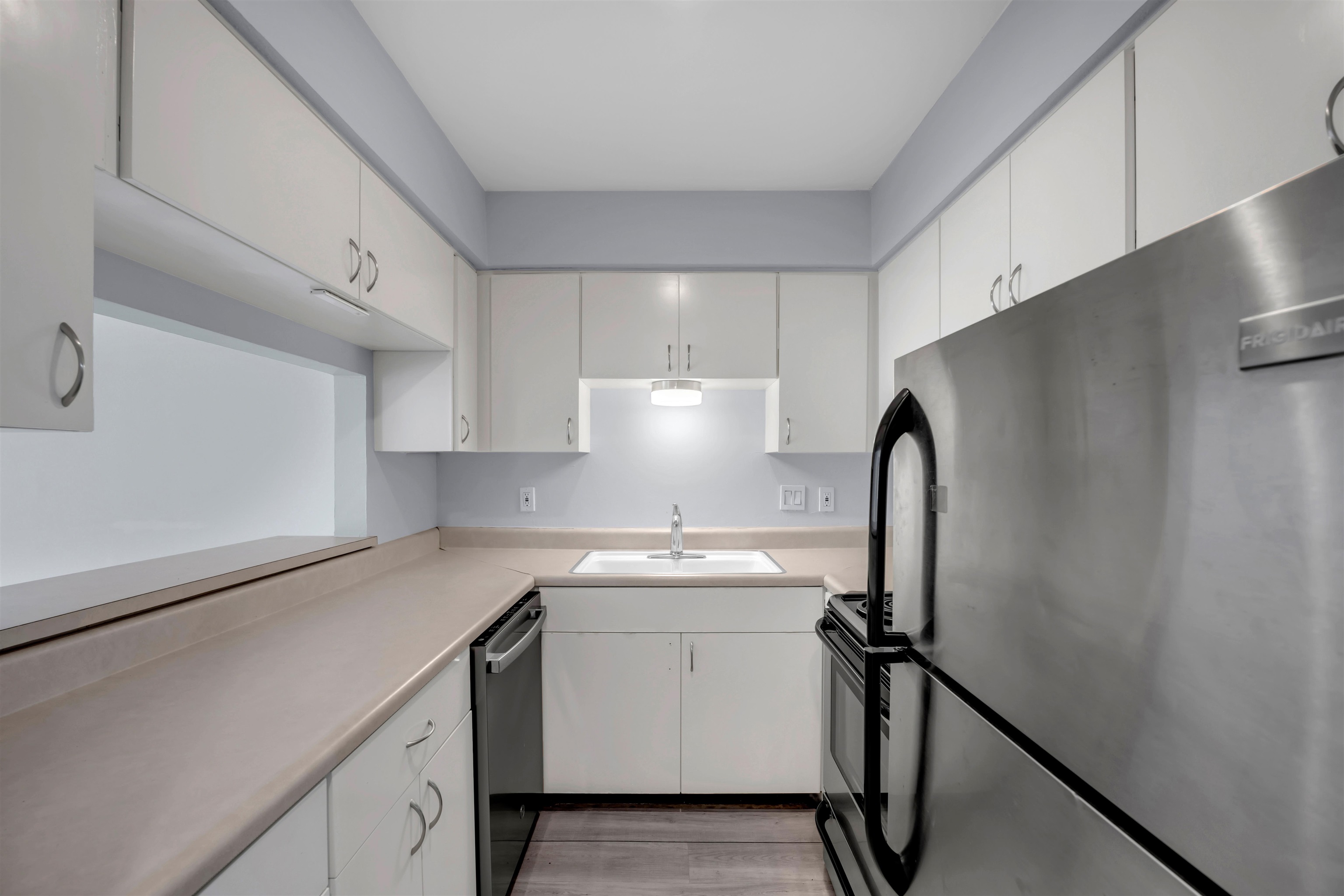 1206 Hi Stirrup