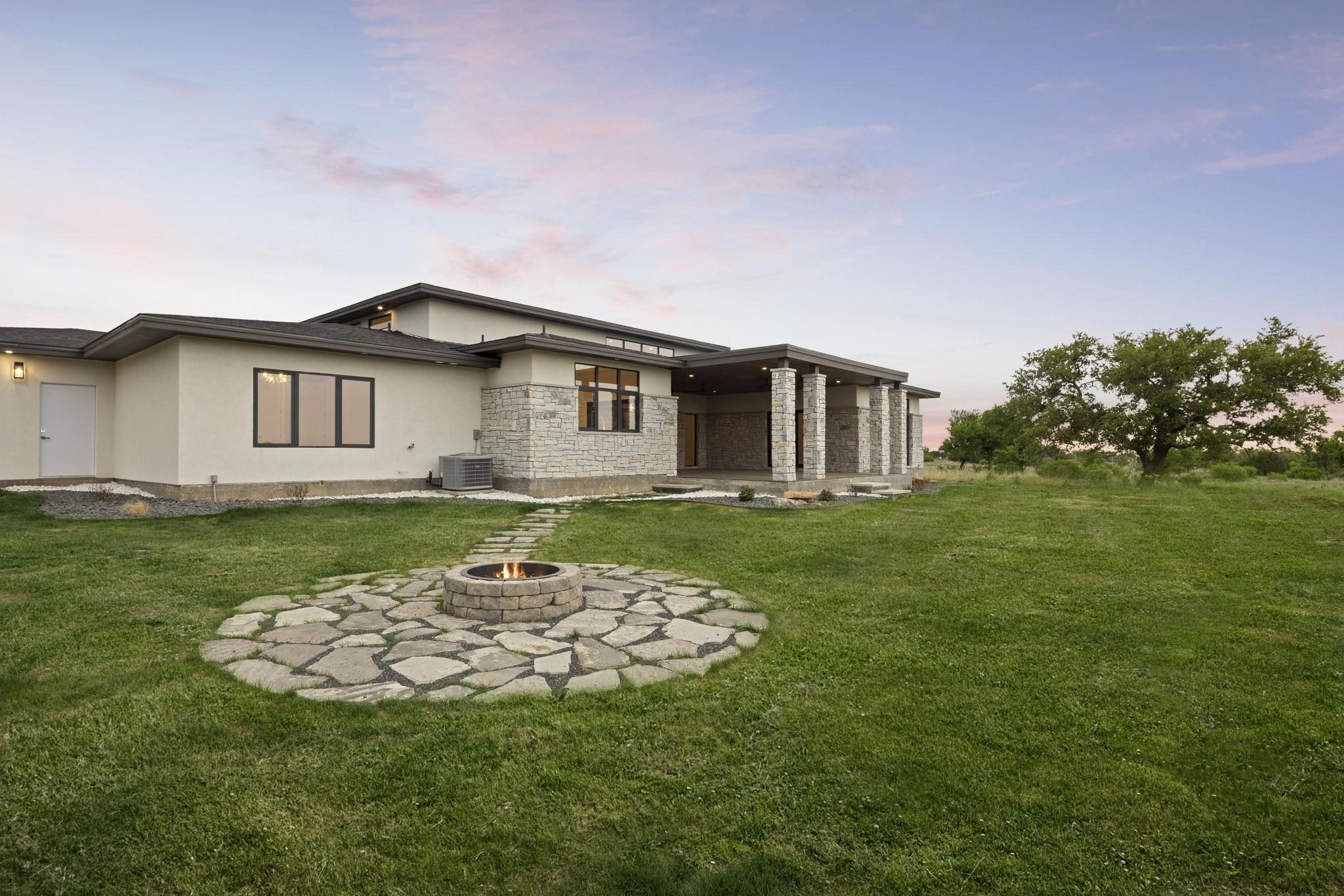 368 Indian Ridge