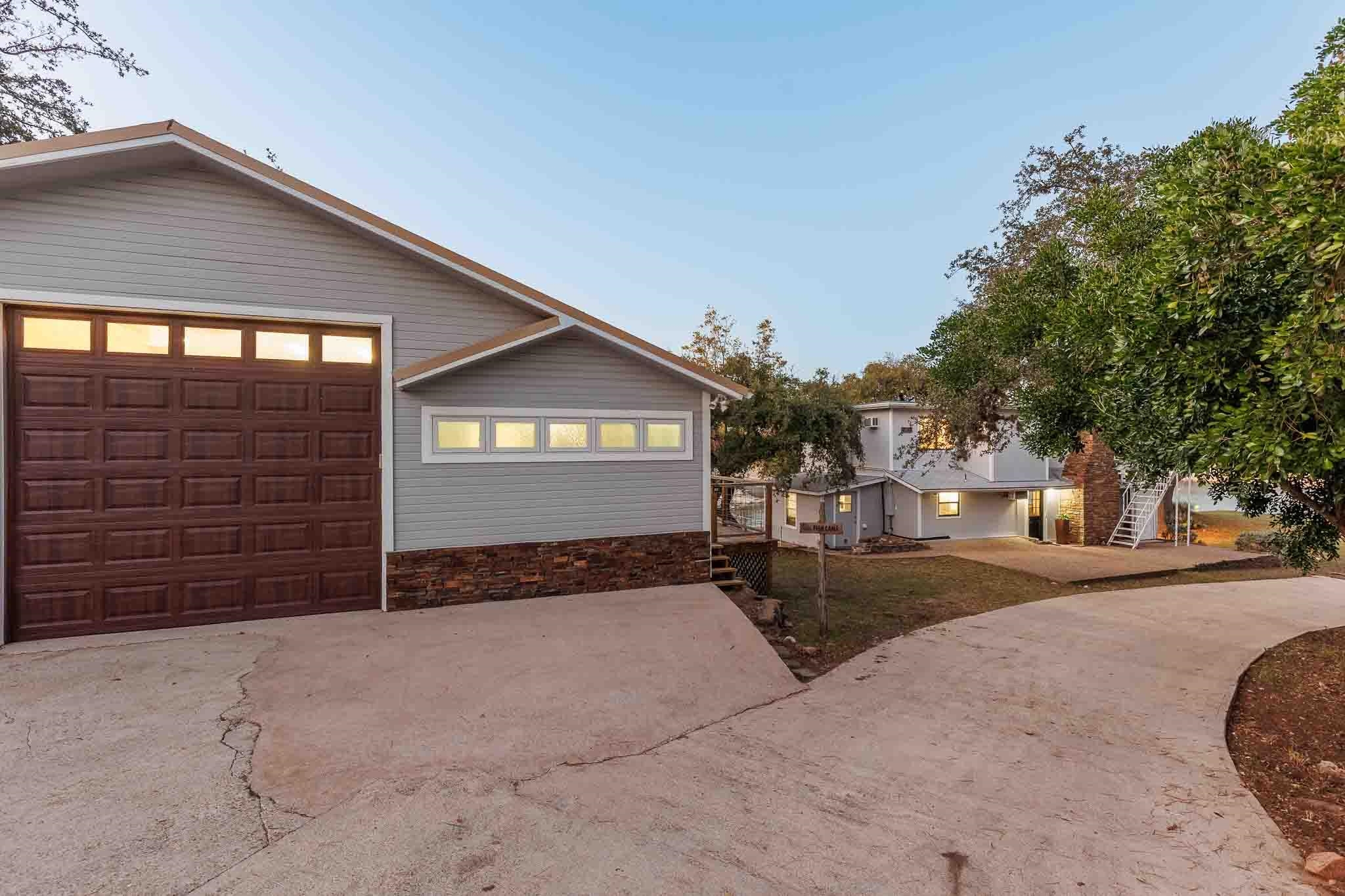 1002 S Rockwood Drive