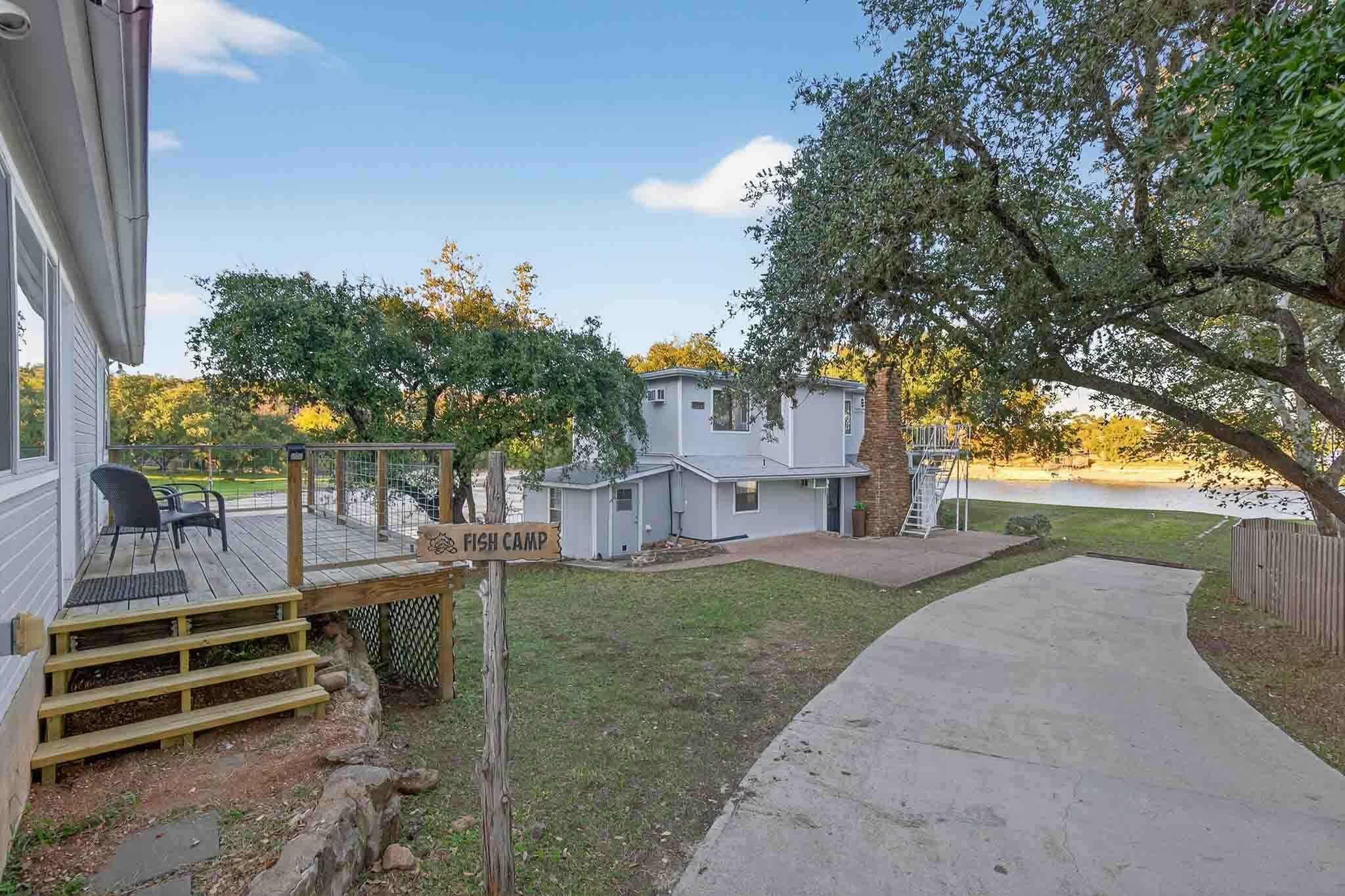 1002 S Rockwood Drive