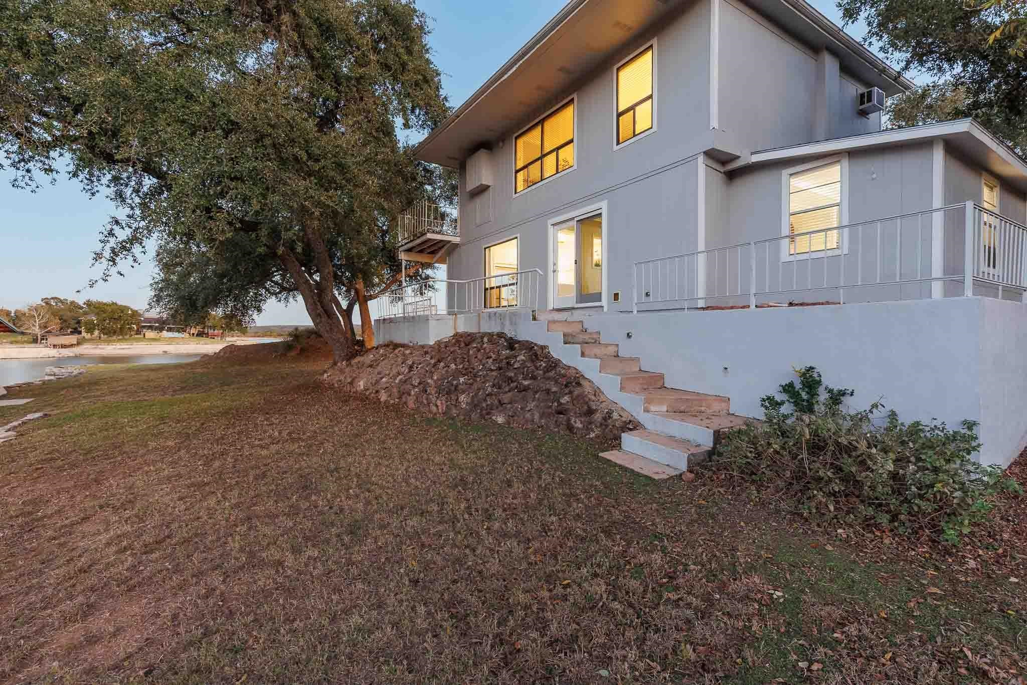 1002 S Rockwood Drive
