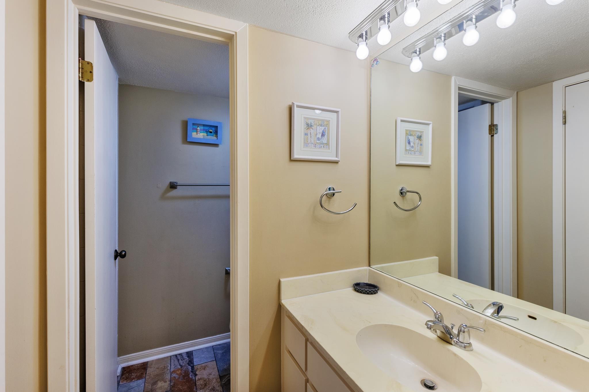 704 #F Horseshoe Bay Boulevard