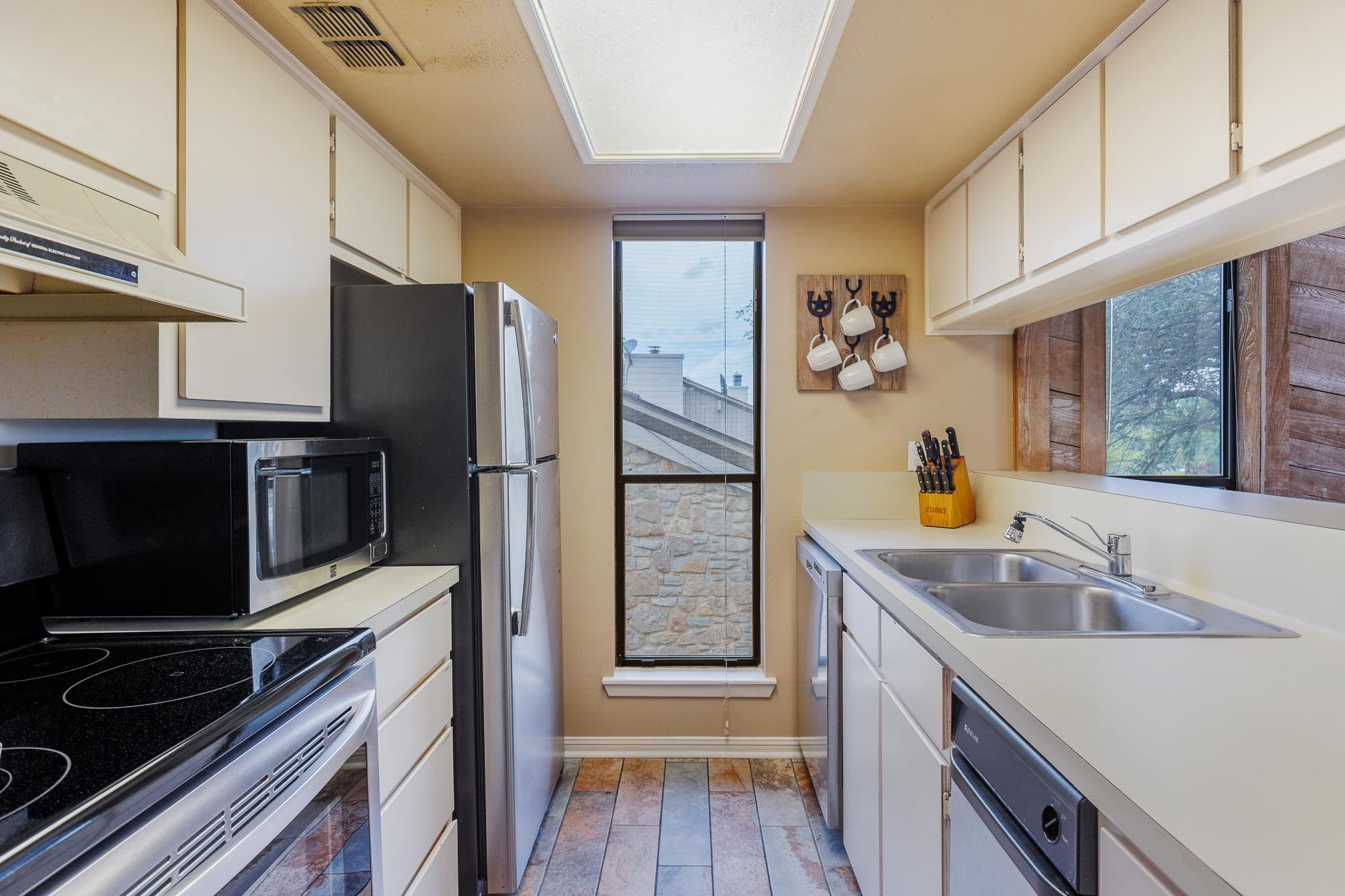704 #F Horseshoe Bay Boulevard