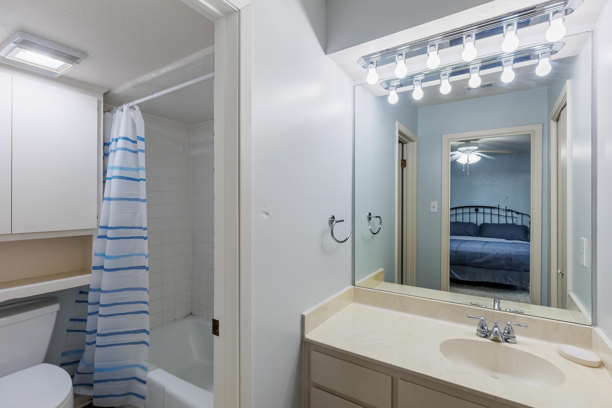 704 #F Horseshoe Bay Boulevard