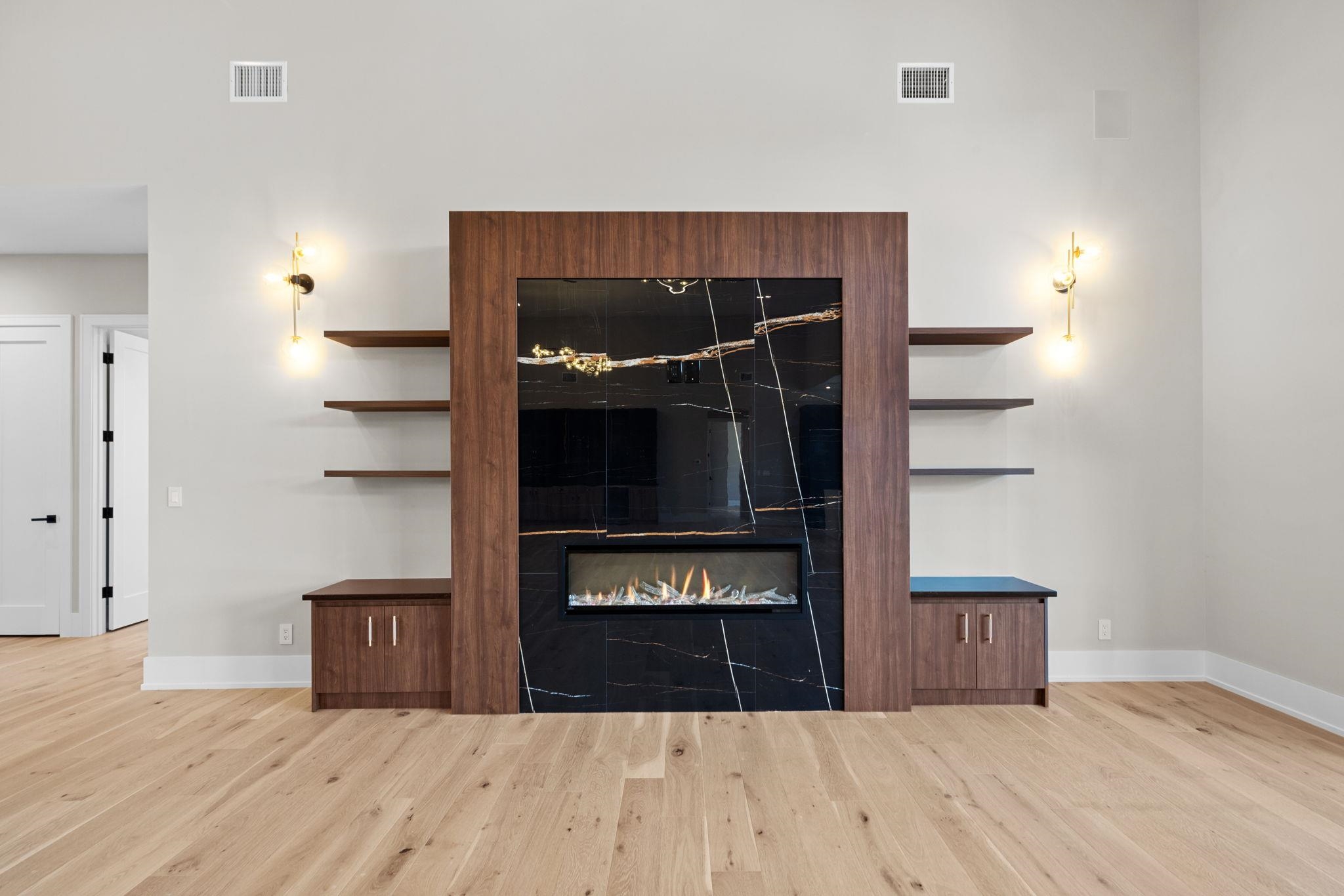 583 Comanche Ridge