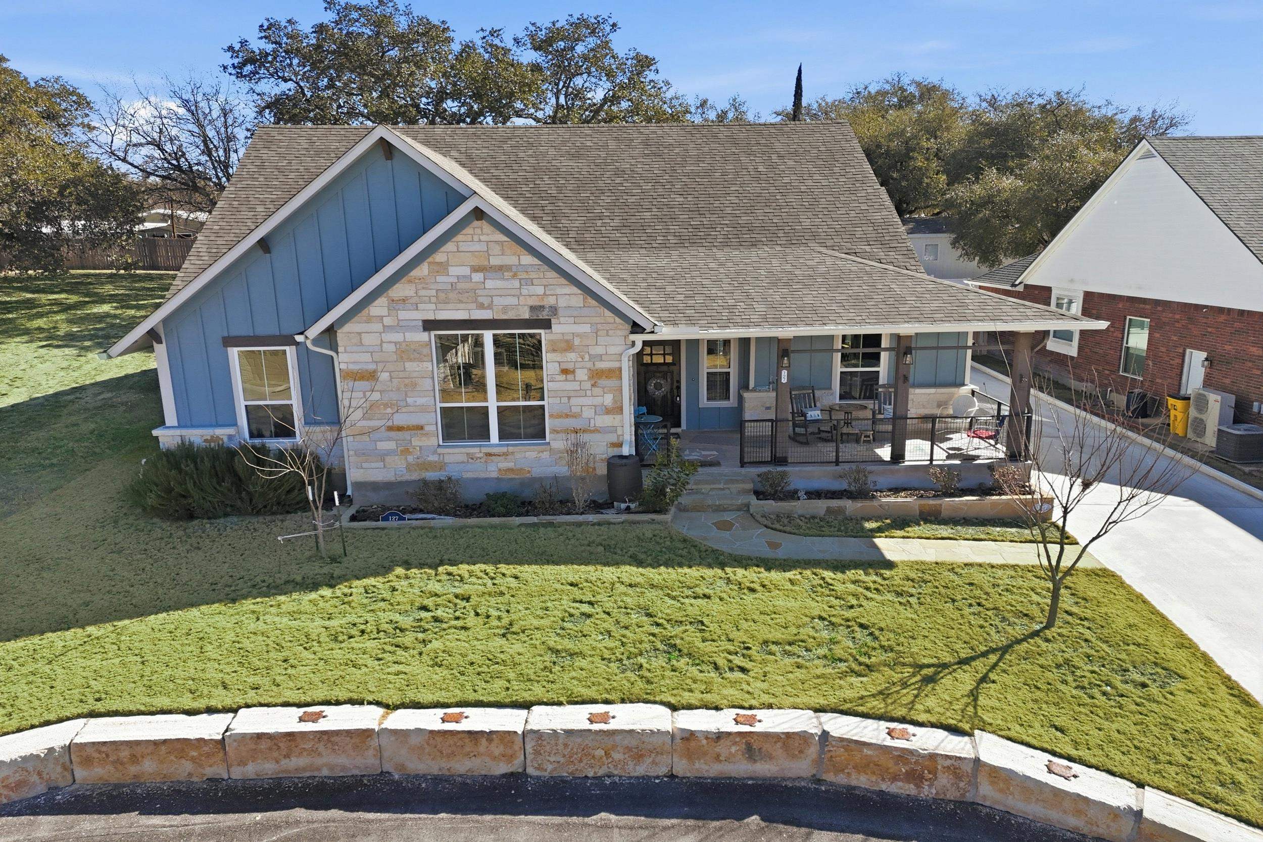 127 Hidden Oaks Drive