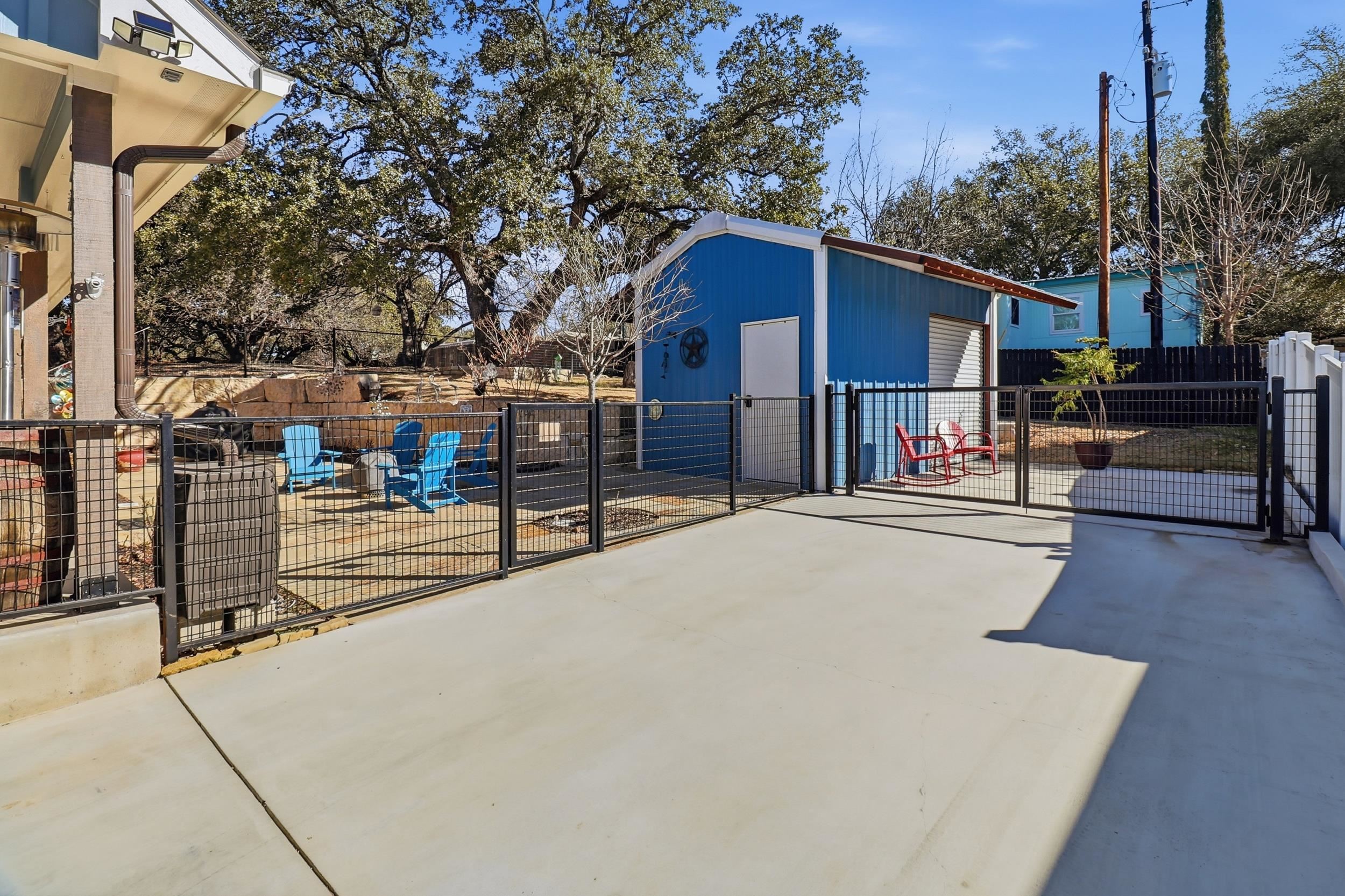 127 Hidden Oaks Drive