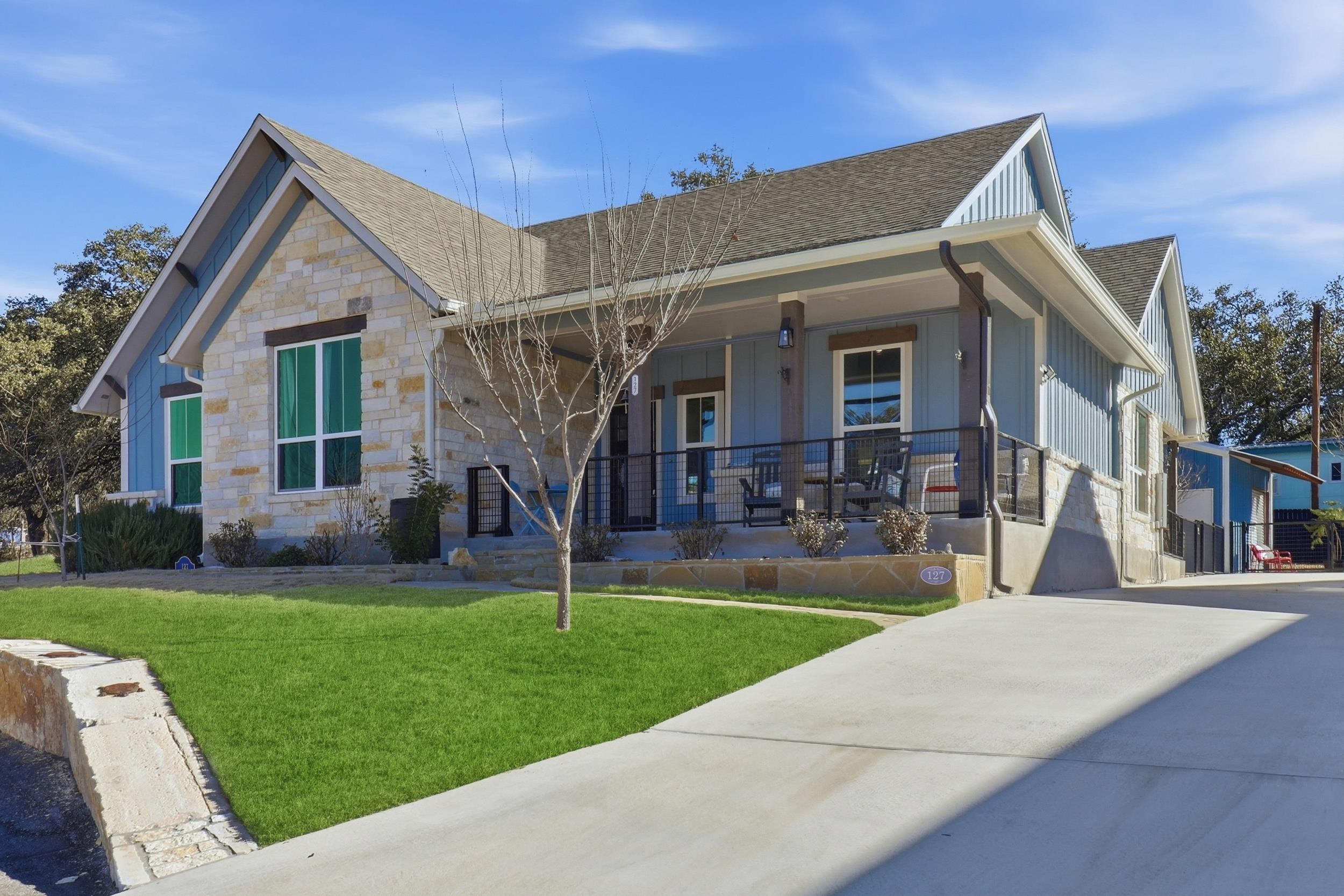 127 Hidden Oaks Drive