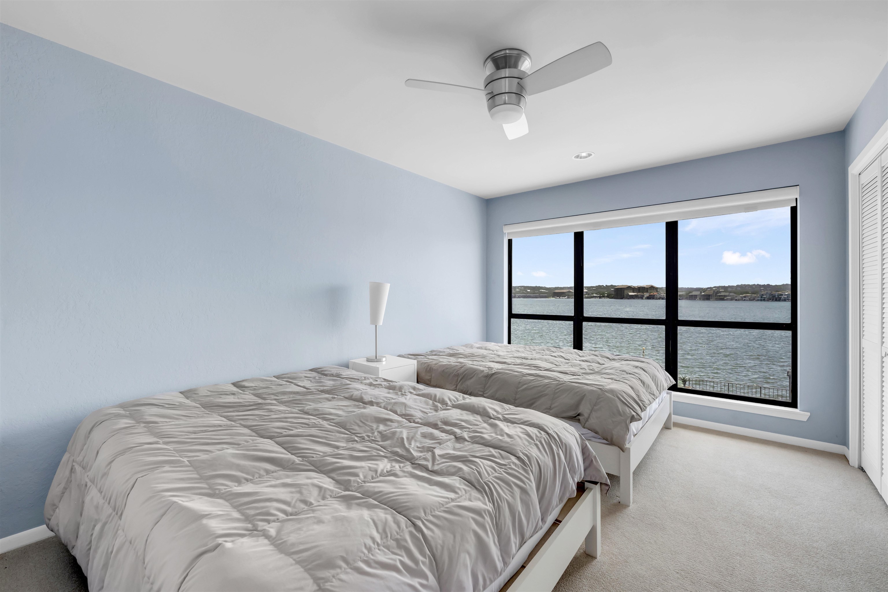 533 Lighthouse Drive