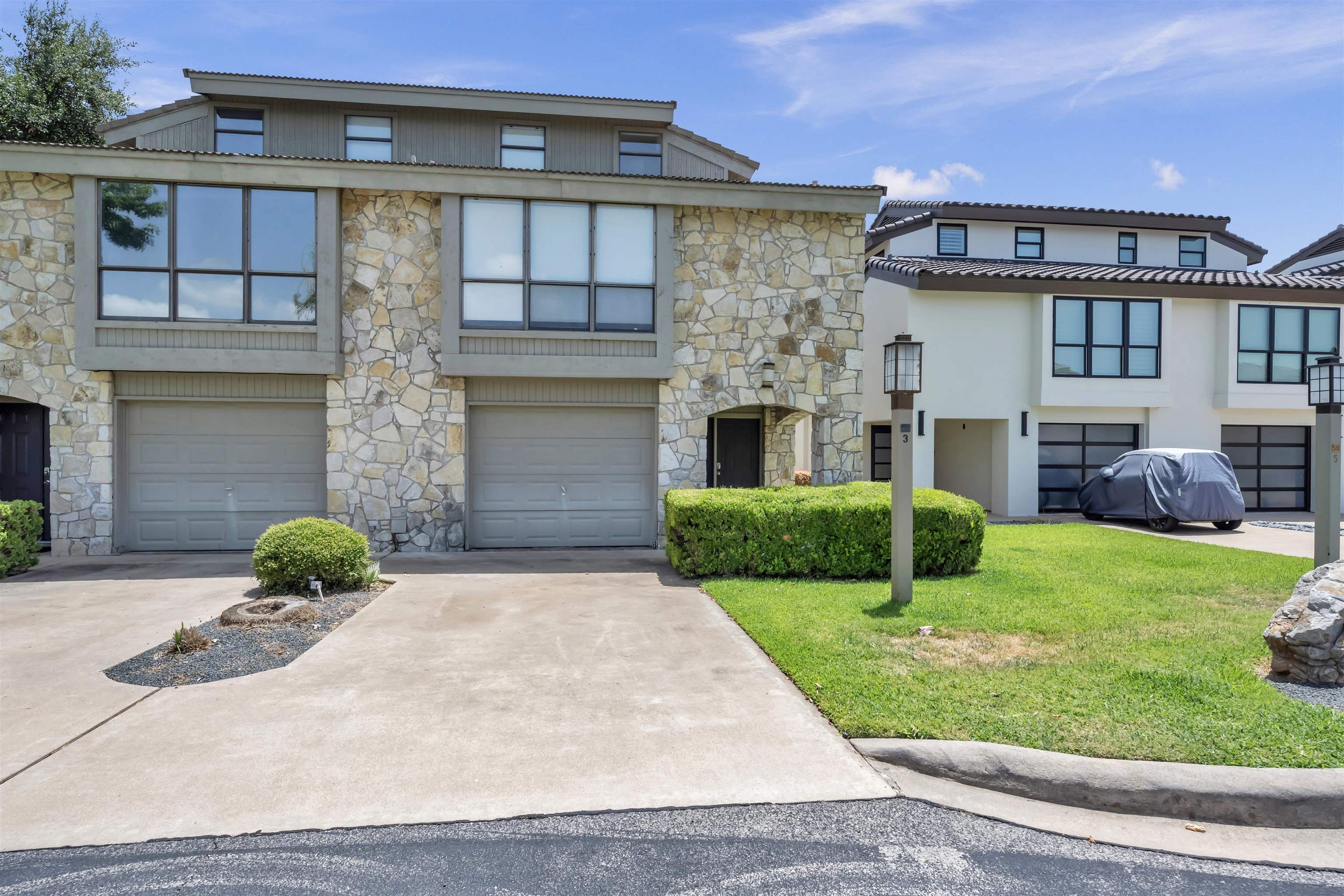 533 Lighthouse Drive