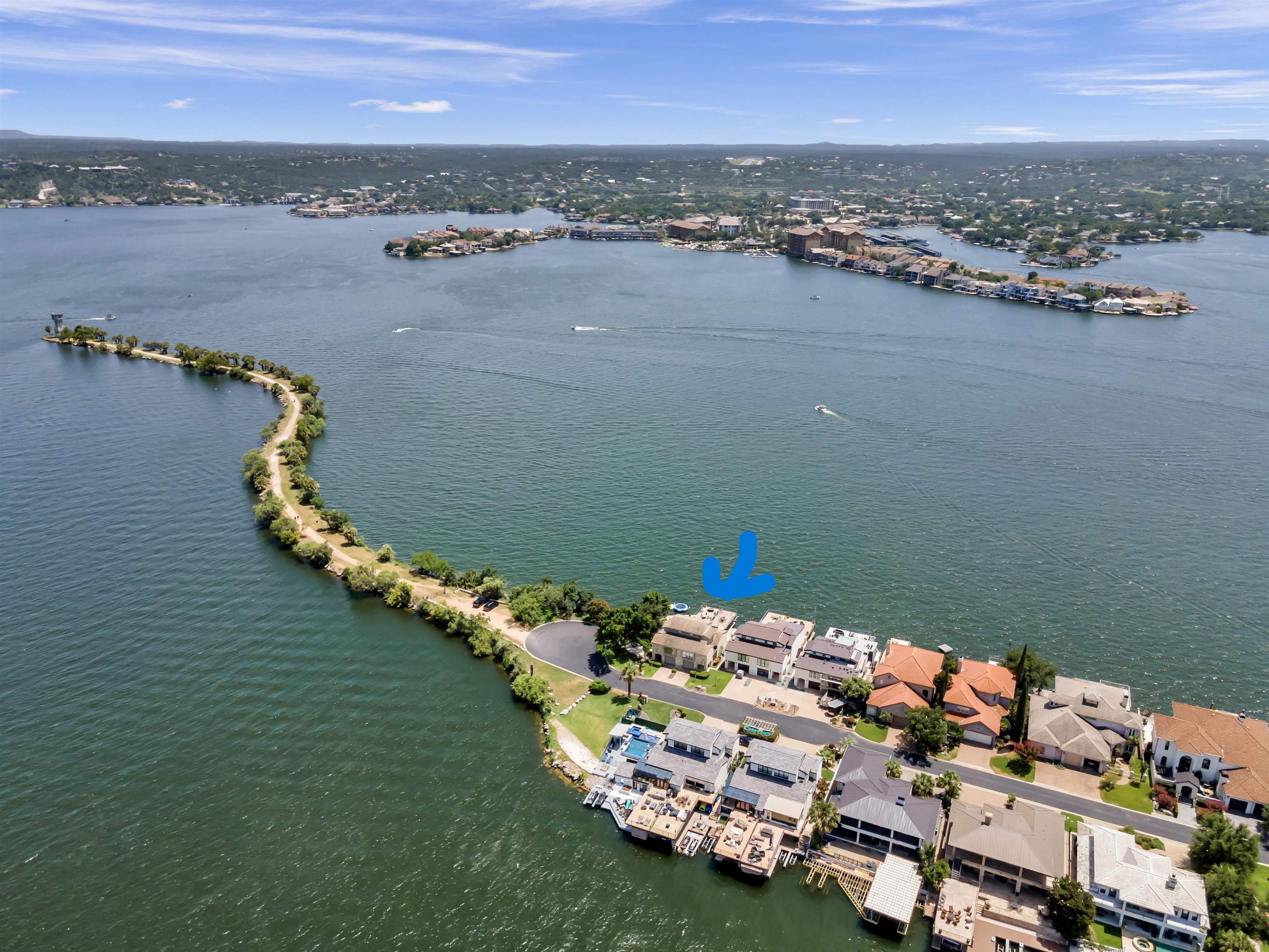 533 Lighthouse Drive