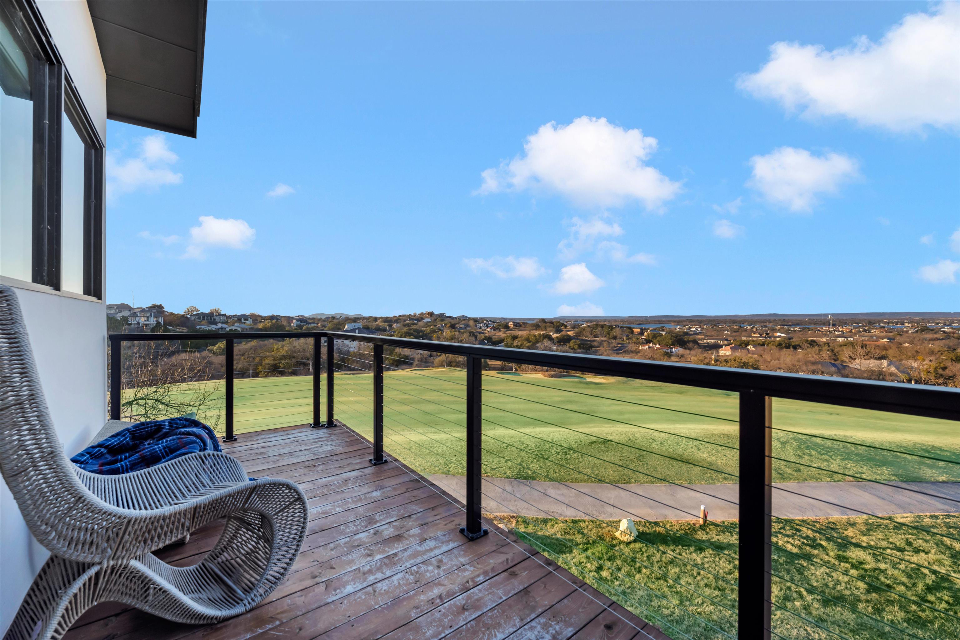 207 Kites Court