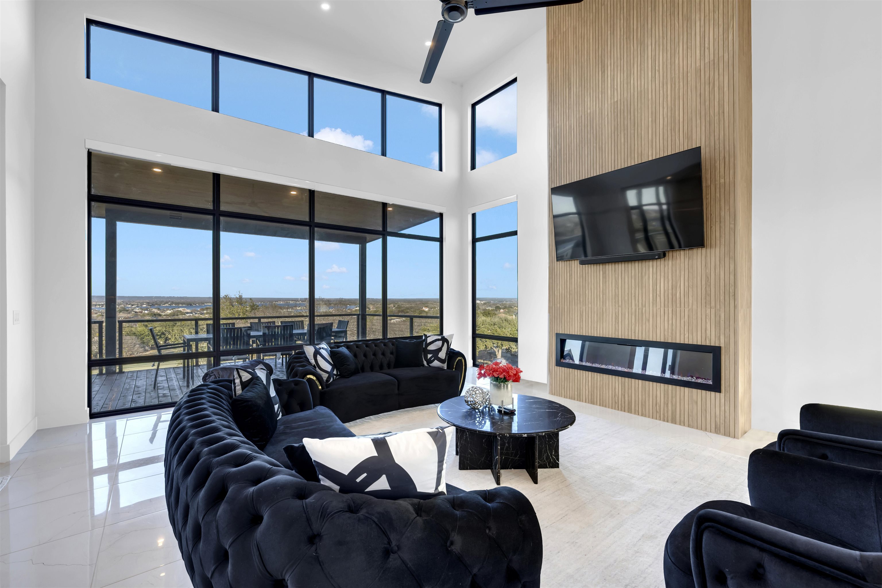 207 Kites Court