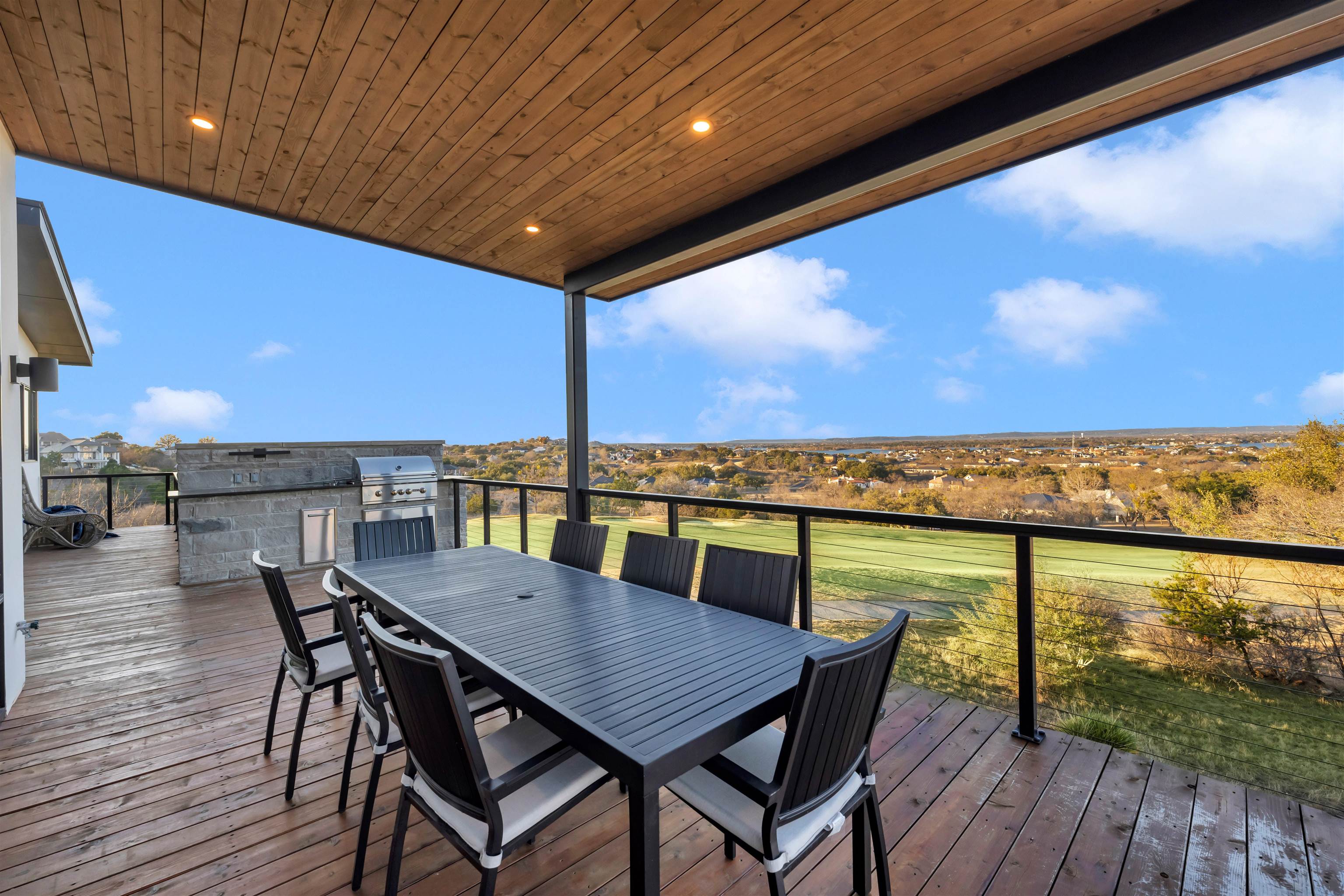 207 Kites Court