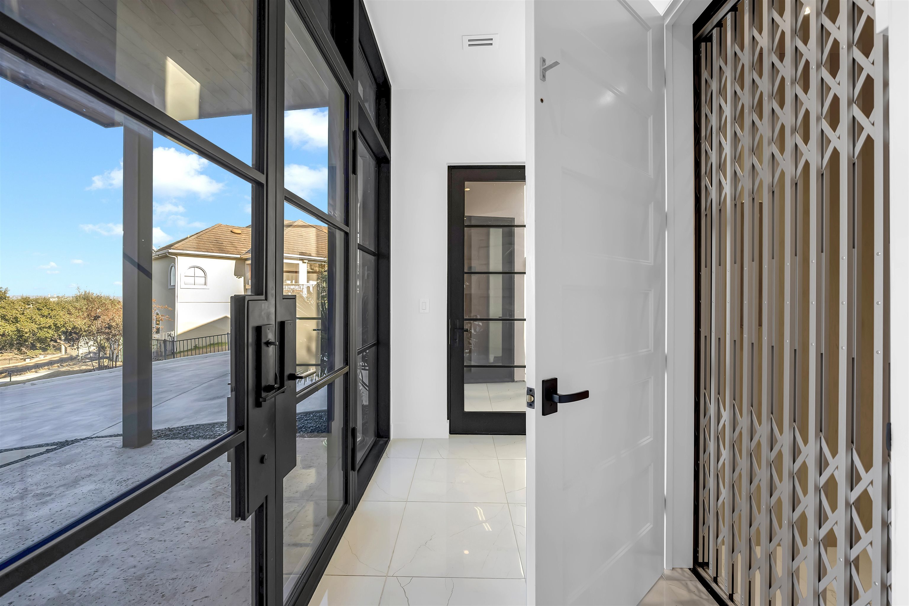 207 Kites Court