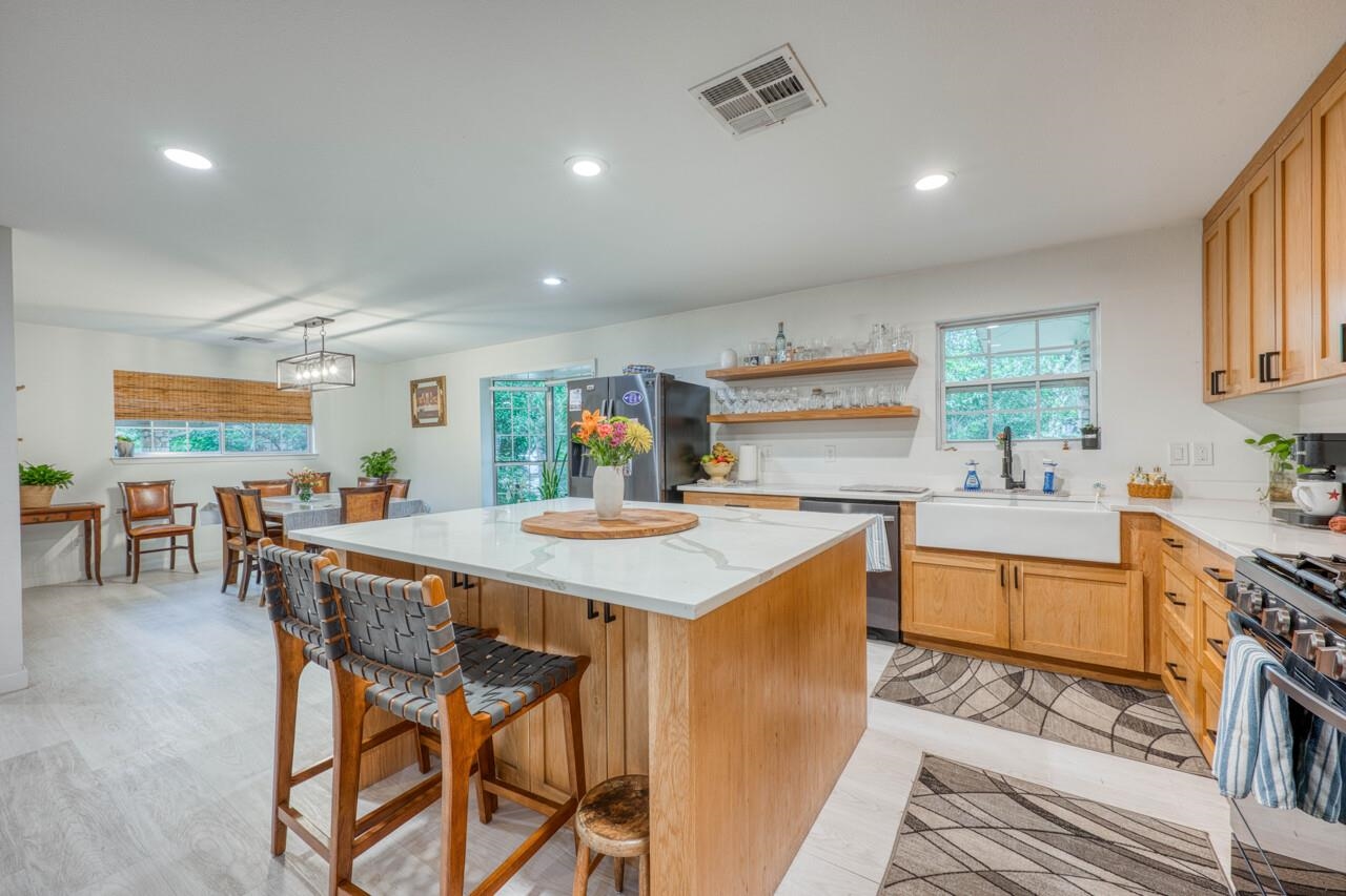 301 6th Street