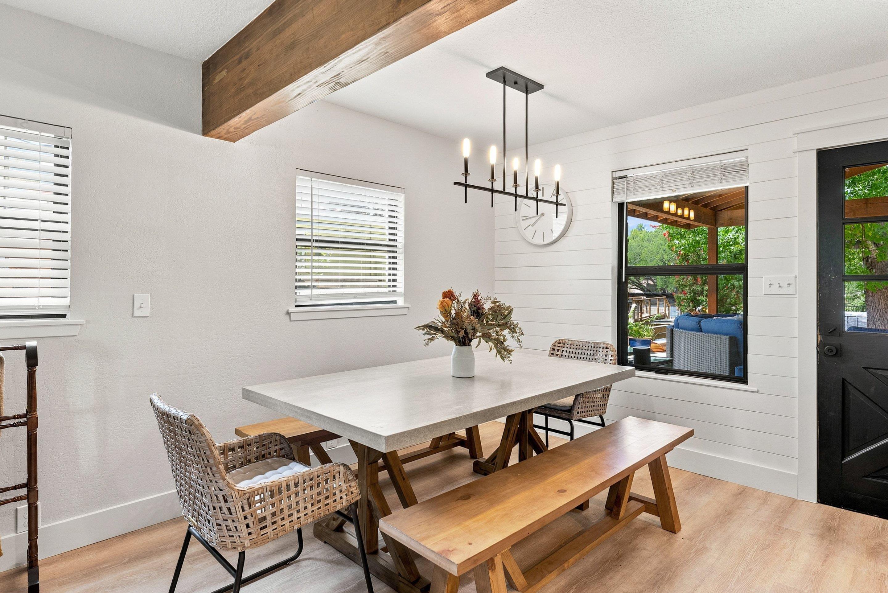 312 Mountain View