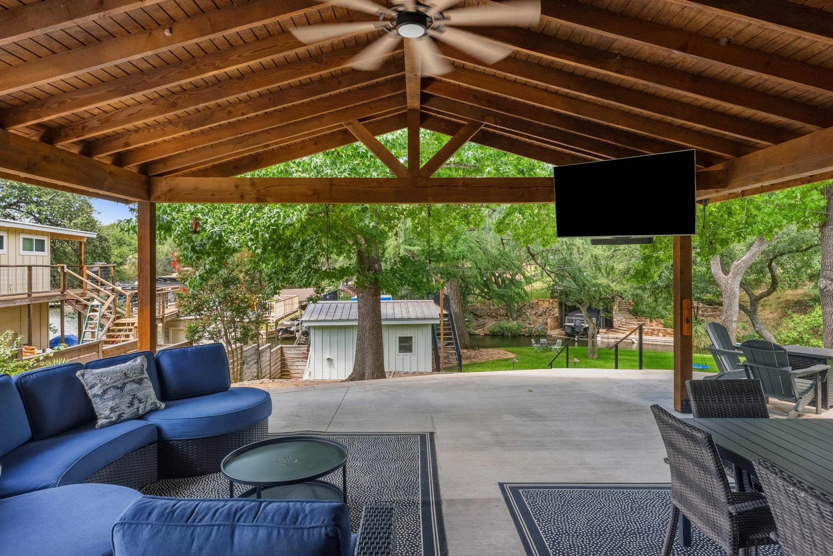 312 Mountain View
