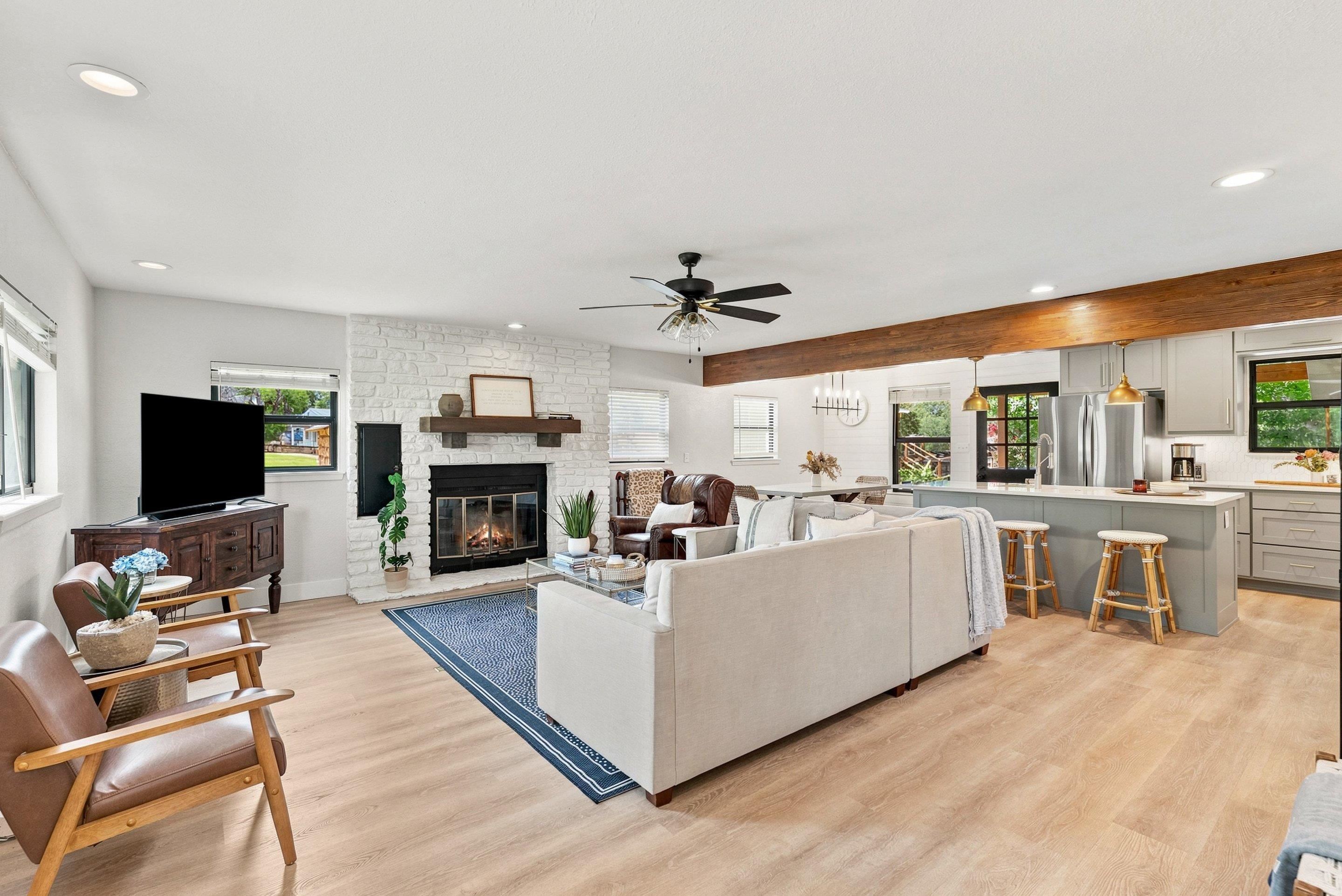 312 Mountain View