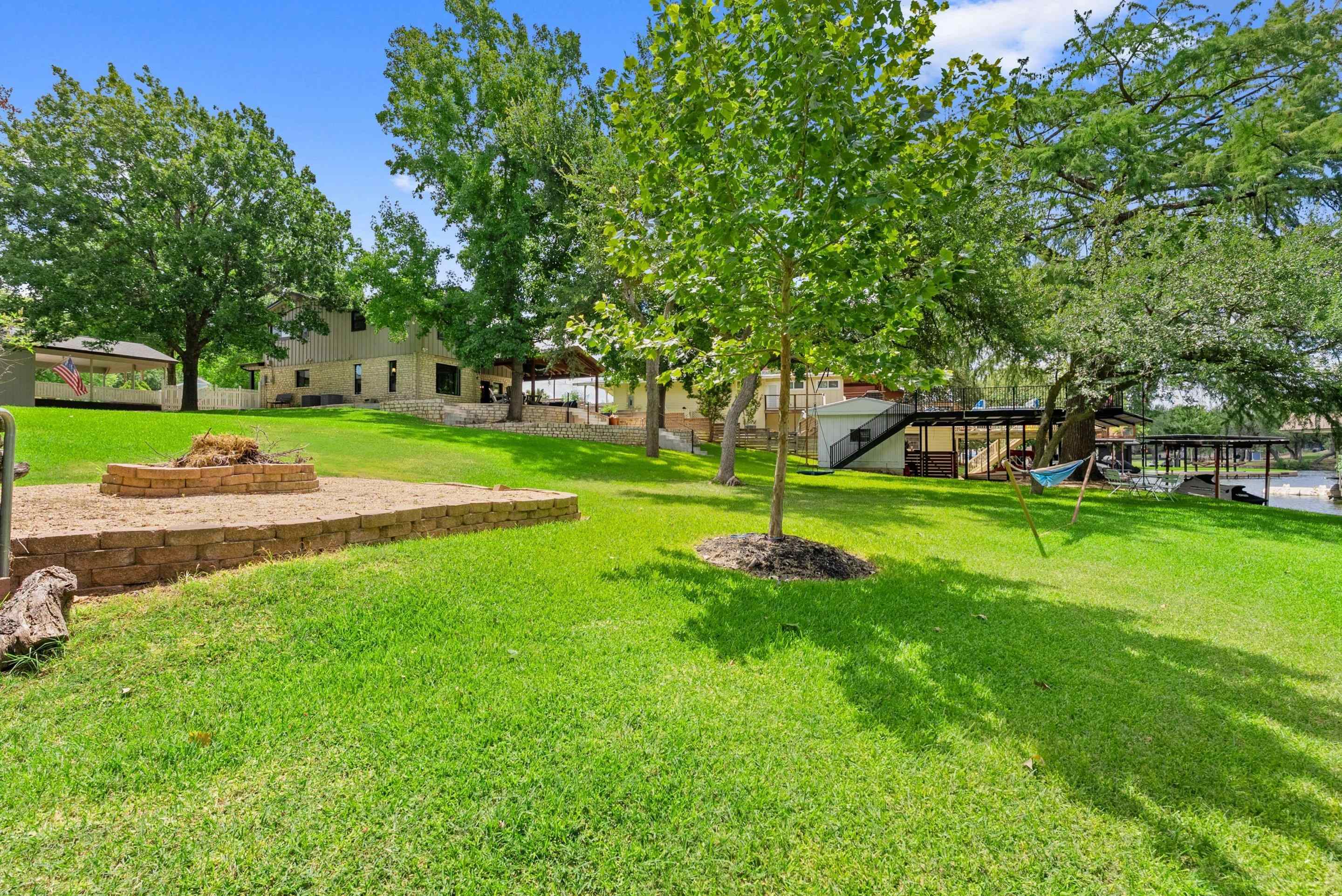 312 Mountain View