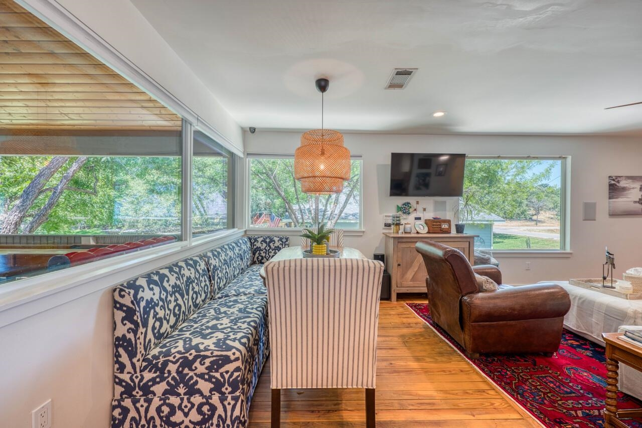 1001 N Shorewood Drive